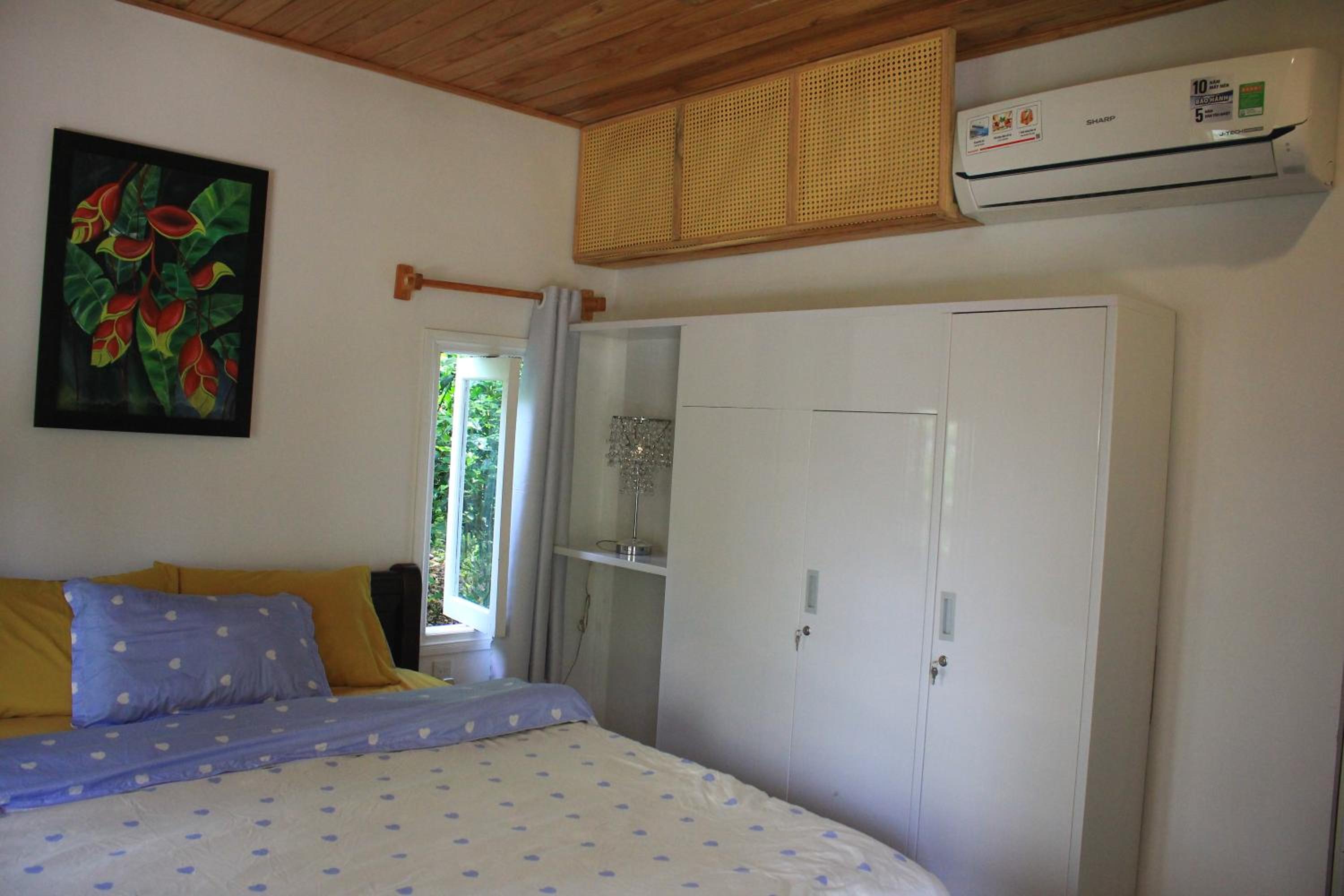 Photo 47