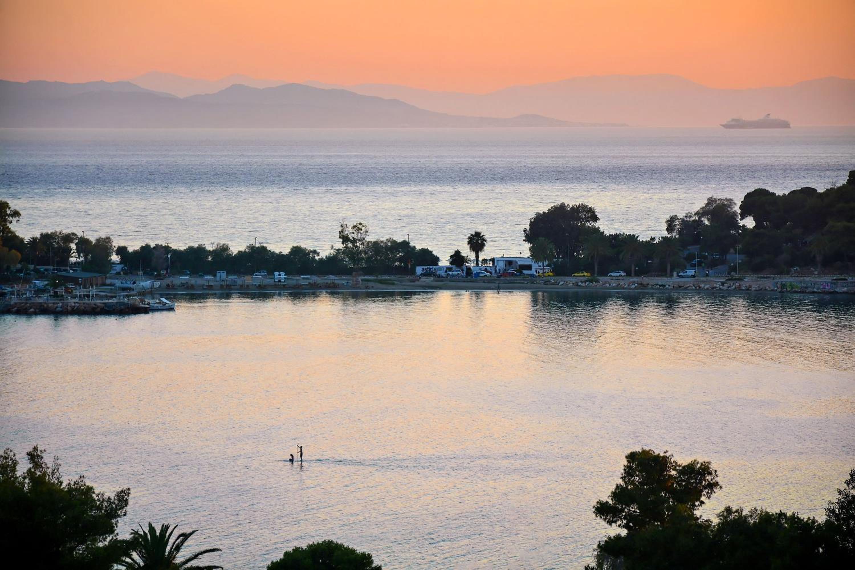 Vouliagmeni Stylish Homes by BluPine