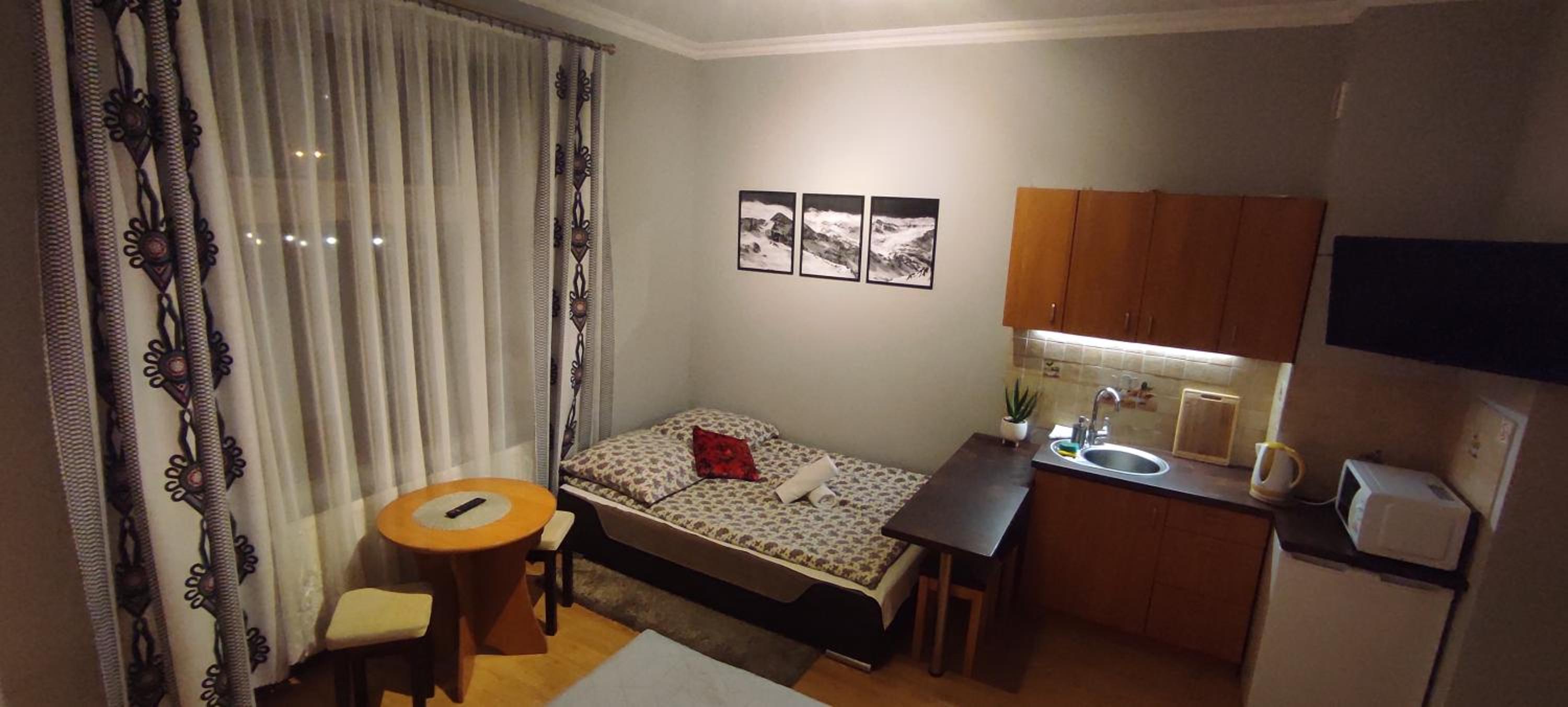 Photo 51