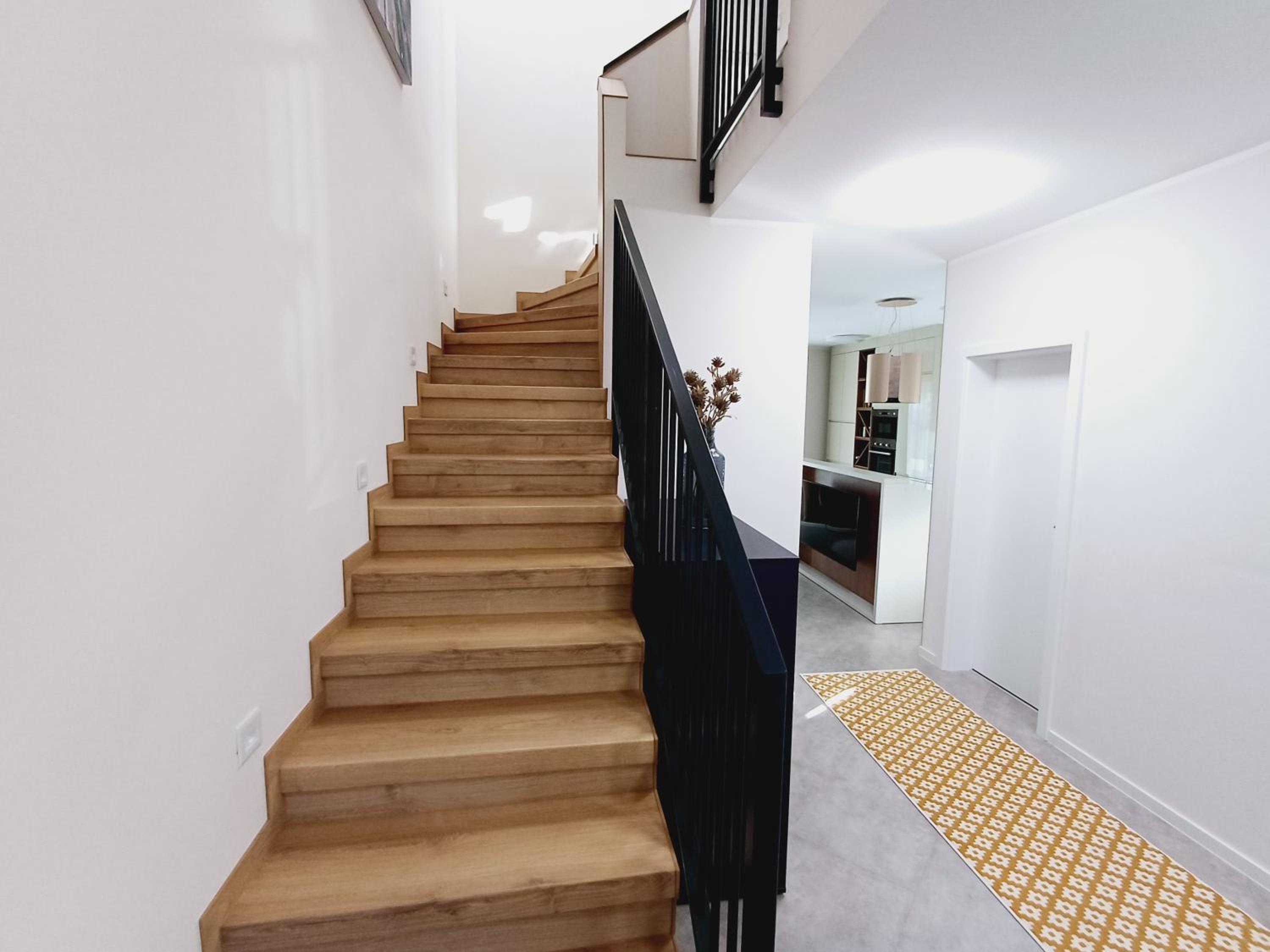 Nový apartmán Jarabina s krásnou terasou, pouze 2 min od pláže view 4