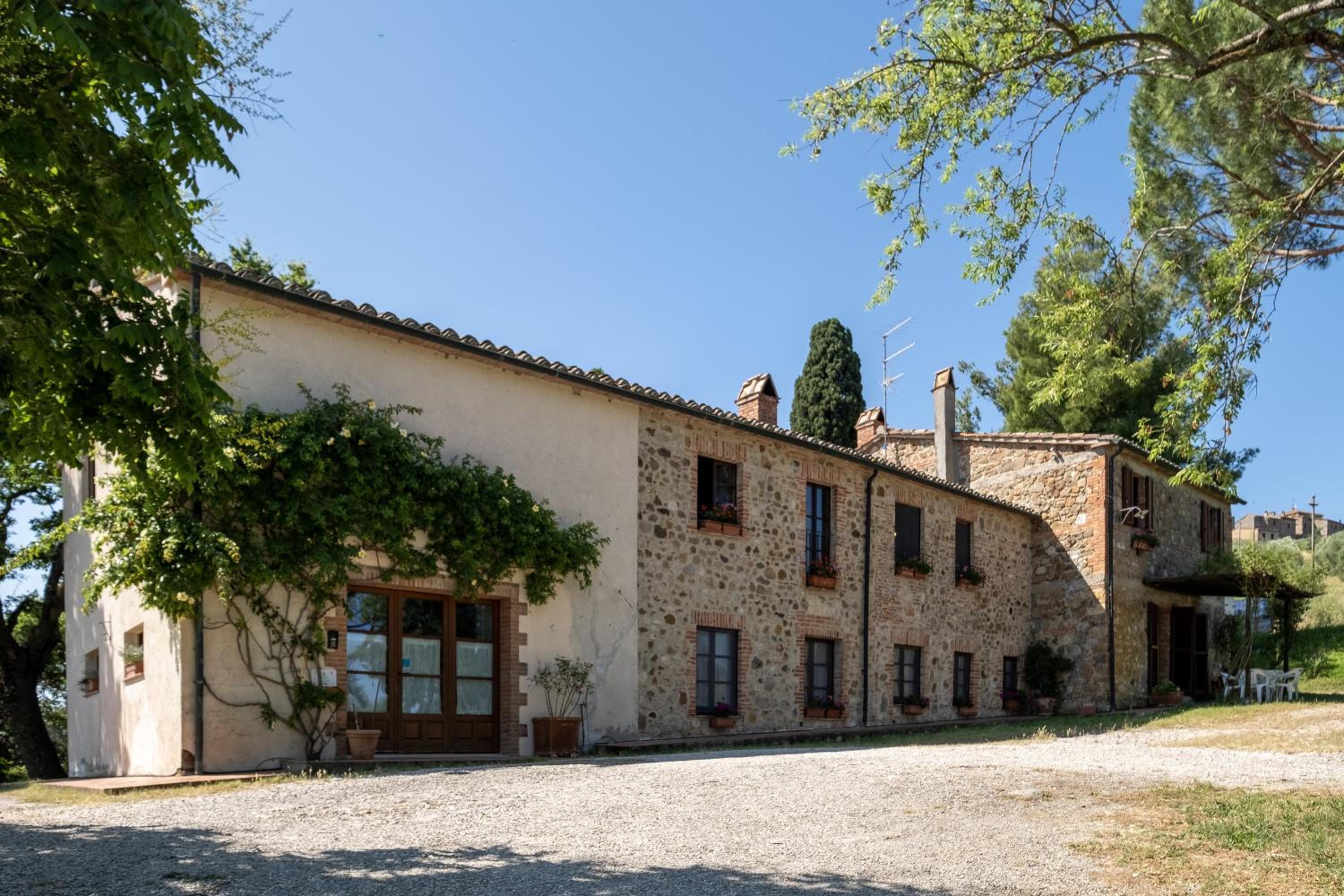 Podere La Montalla view 2
