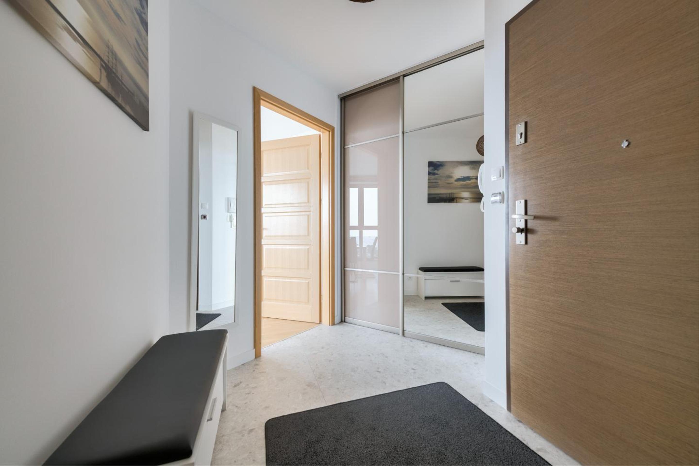 SEA TOWERS Panorama Apartments by Noclegi Renters