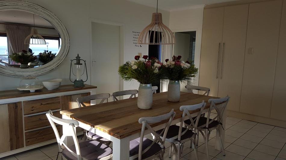 Mafari Beach House view 3
