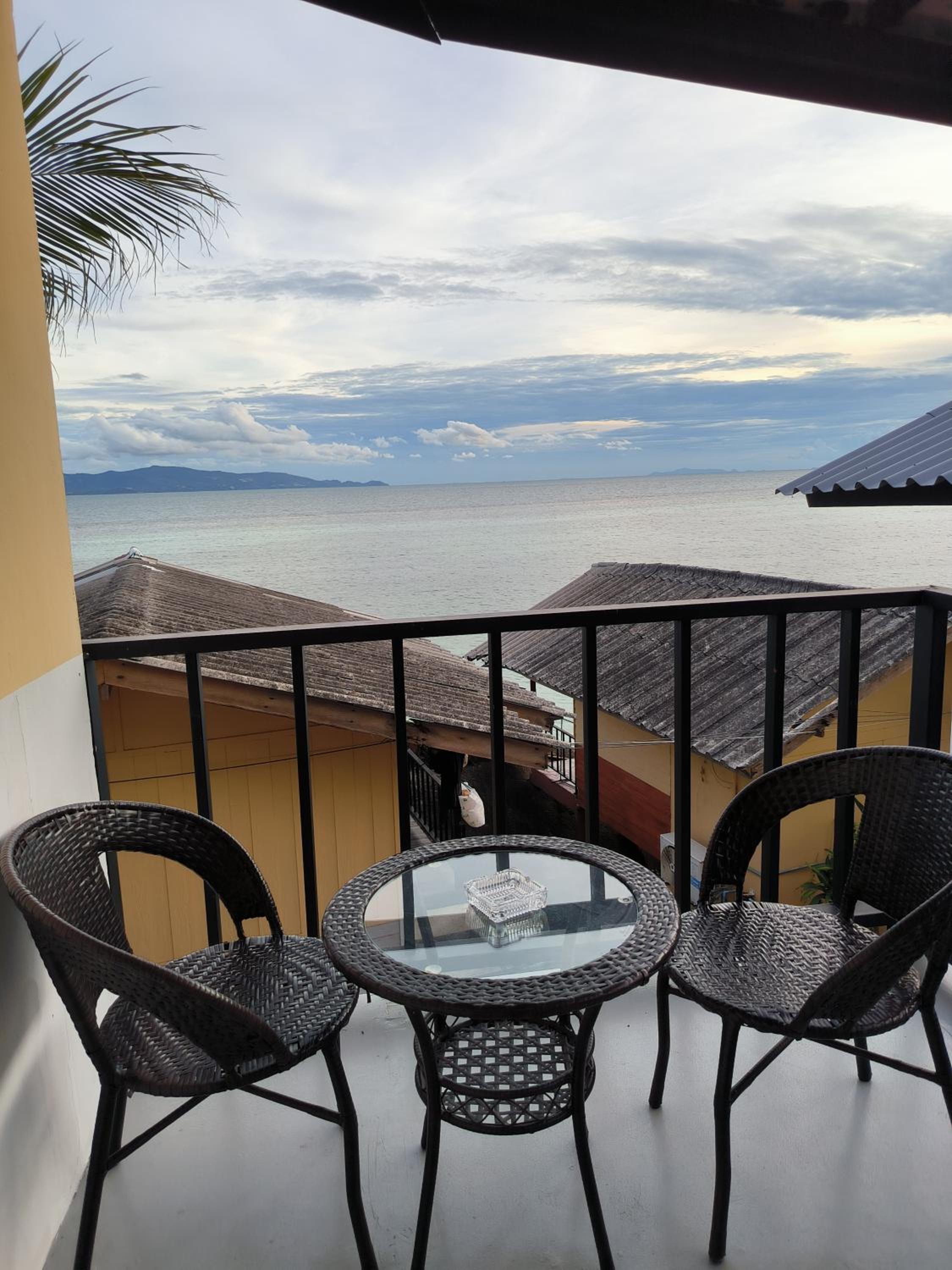 Golden Beach Resort Koh Phangan