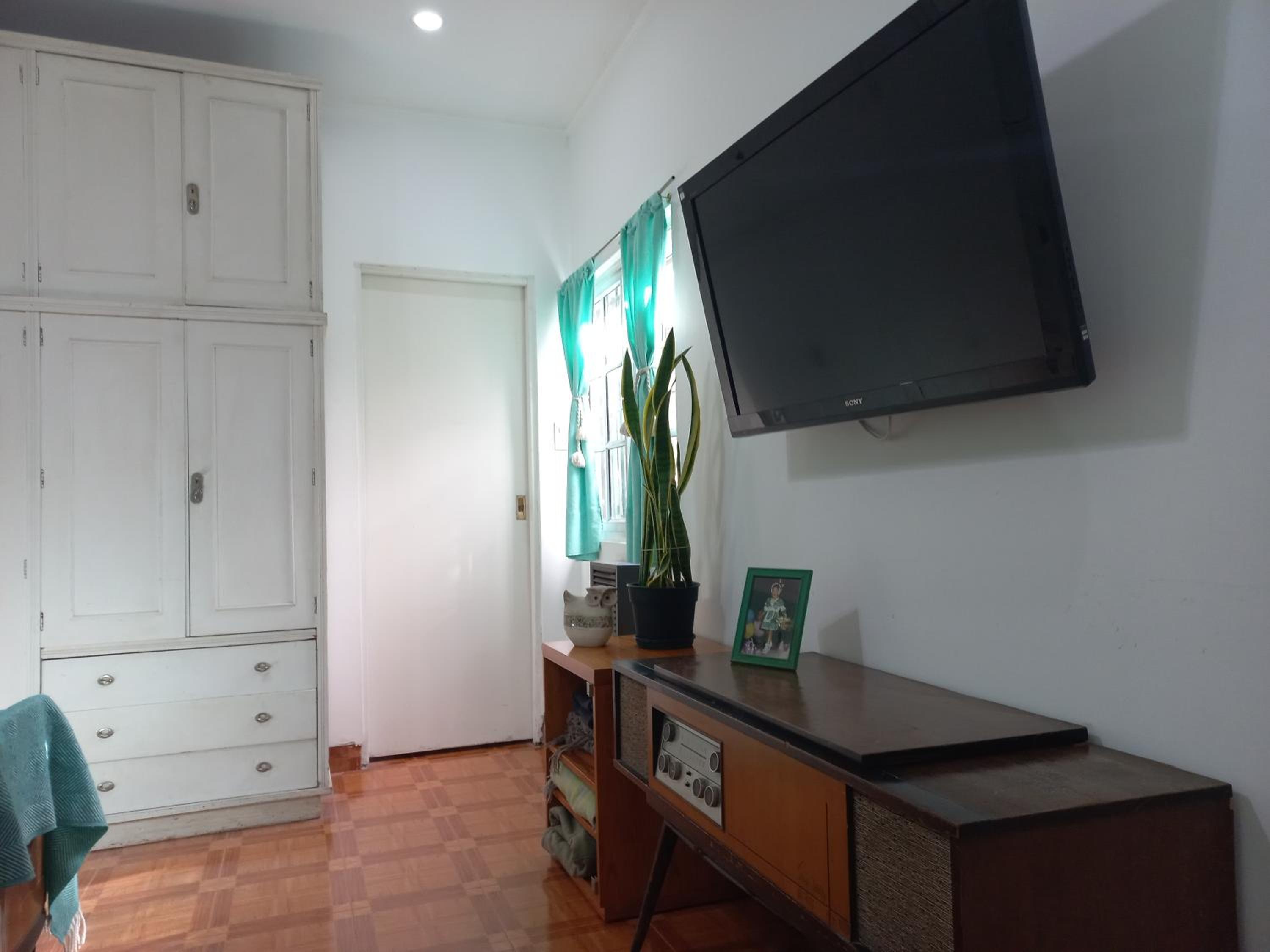 Gabino House I
