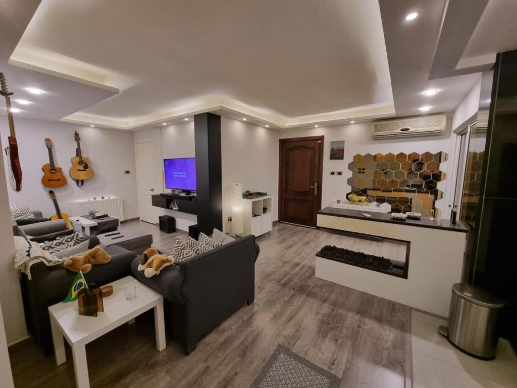 SAKN 3 - Two Bedroom Apartment view 5
