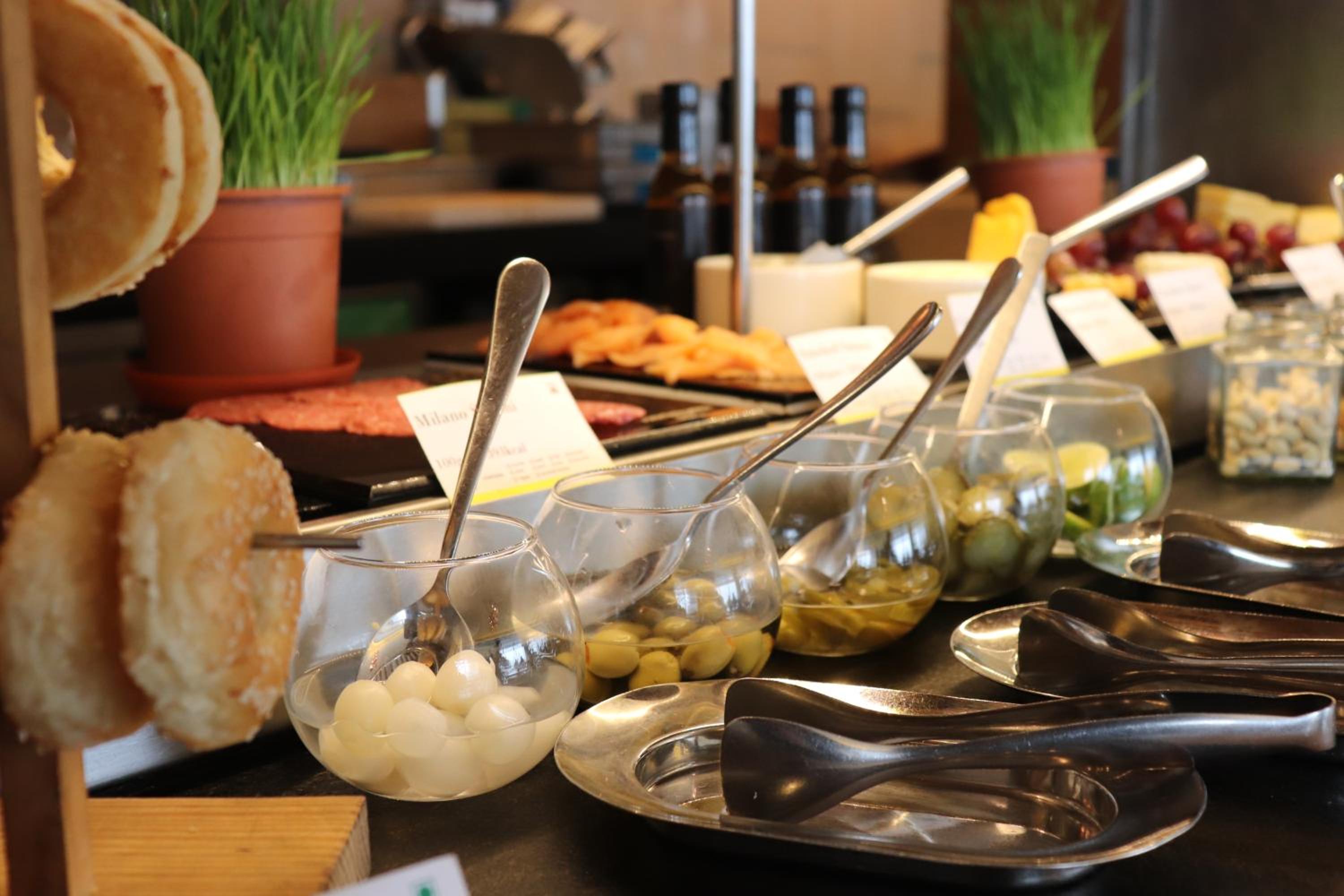 Mumbai Vacations - The Westin Mumbai Garden City - Property Image 47