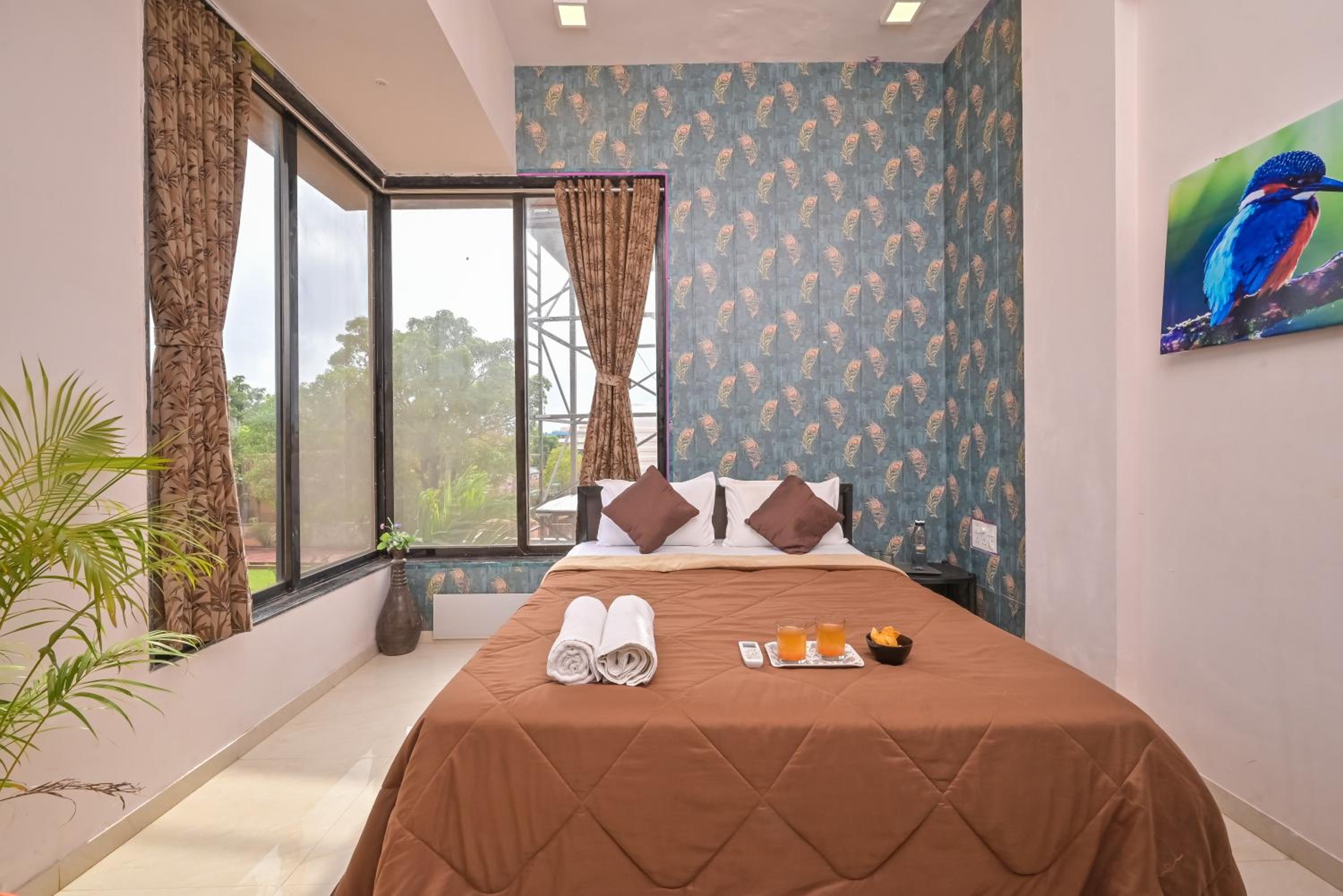 4BHK Canary Villa Near Della Adventure, Lonavala view 2