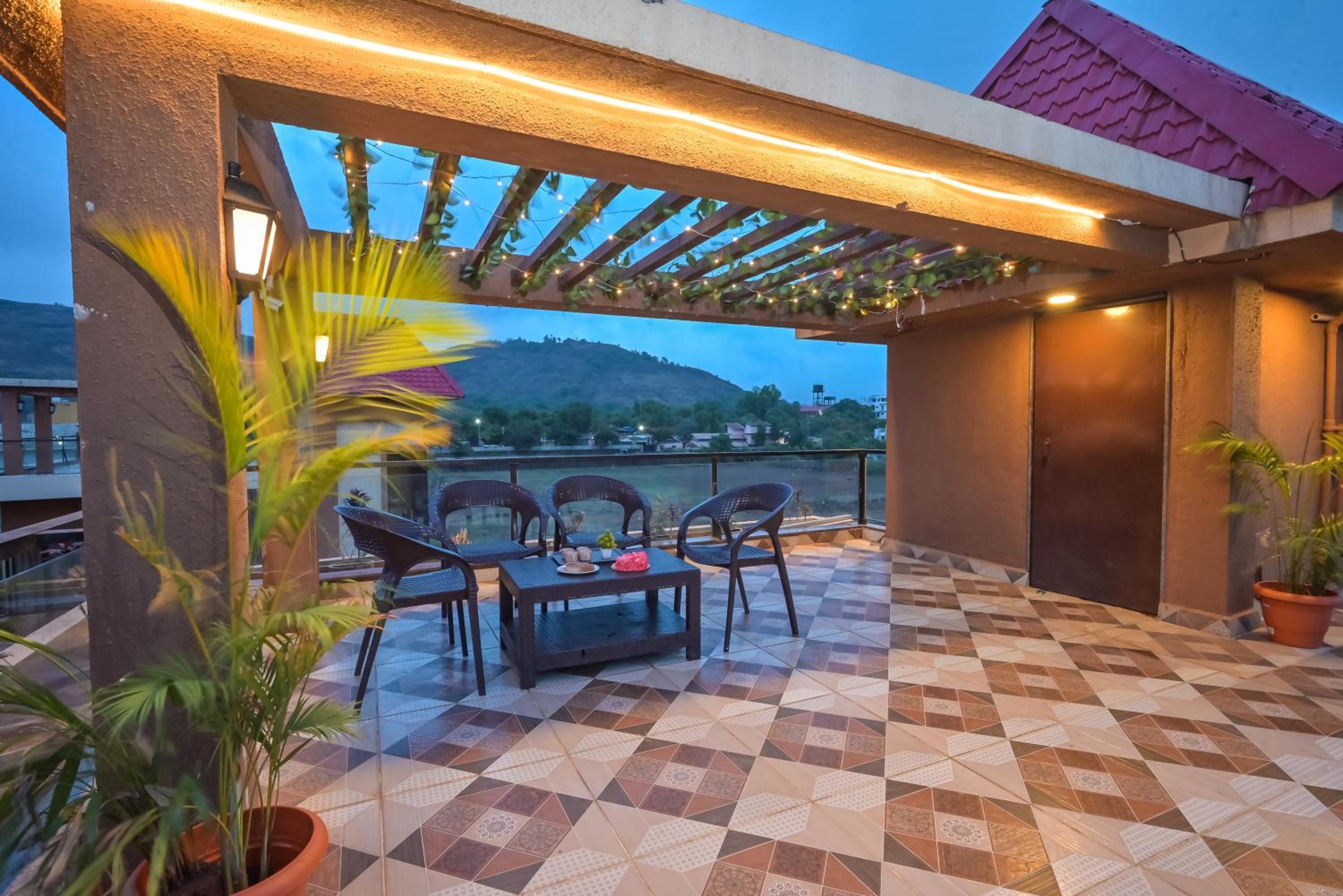 4BHK Canary Villa Near Della Adventure, Lonavala view 5