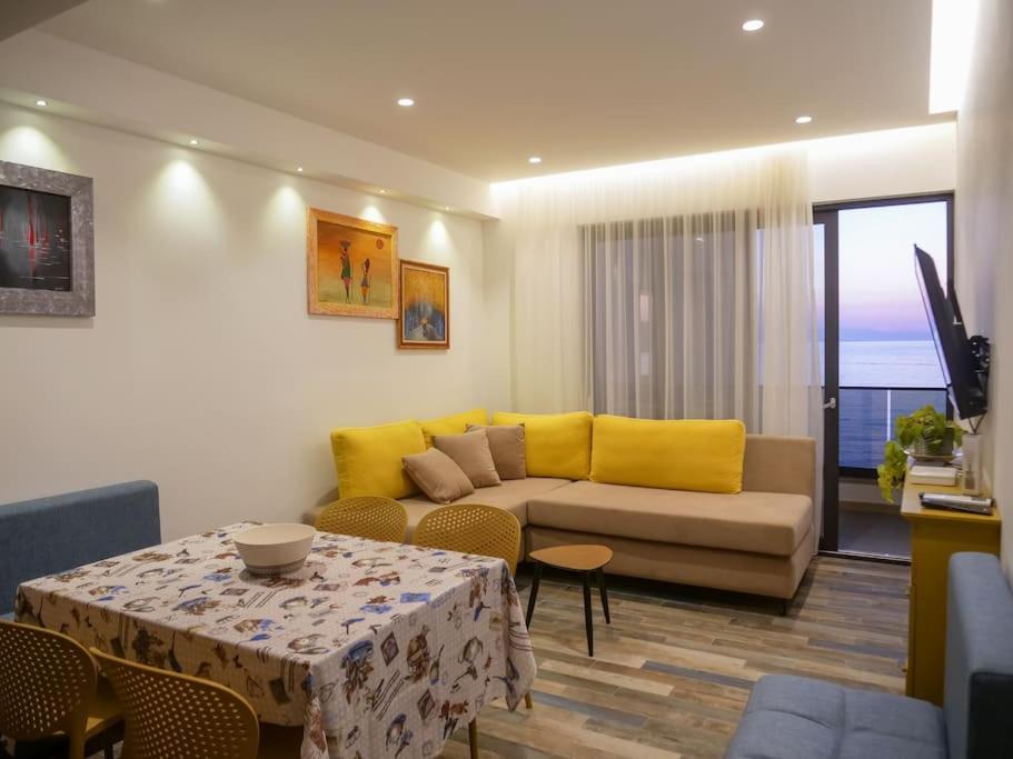 Luxury Apartments Golden Residence 3 photo 3