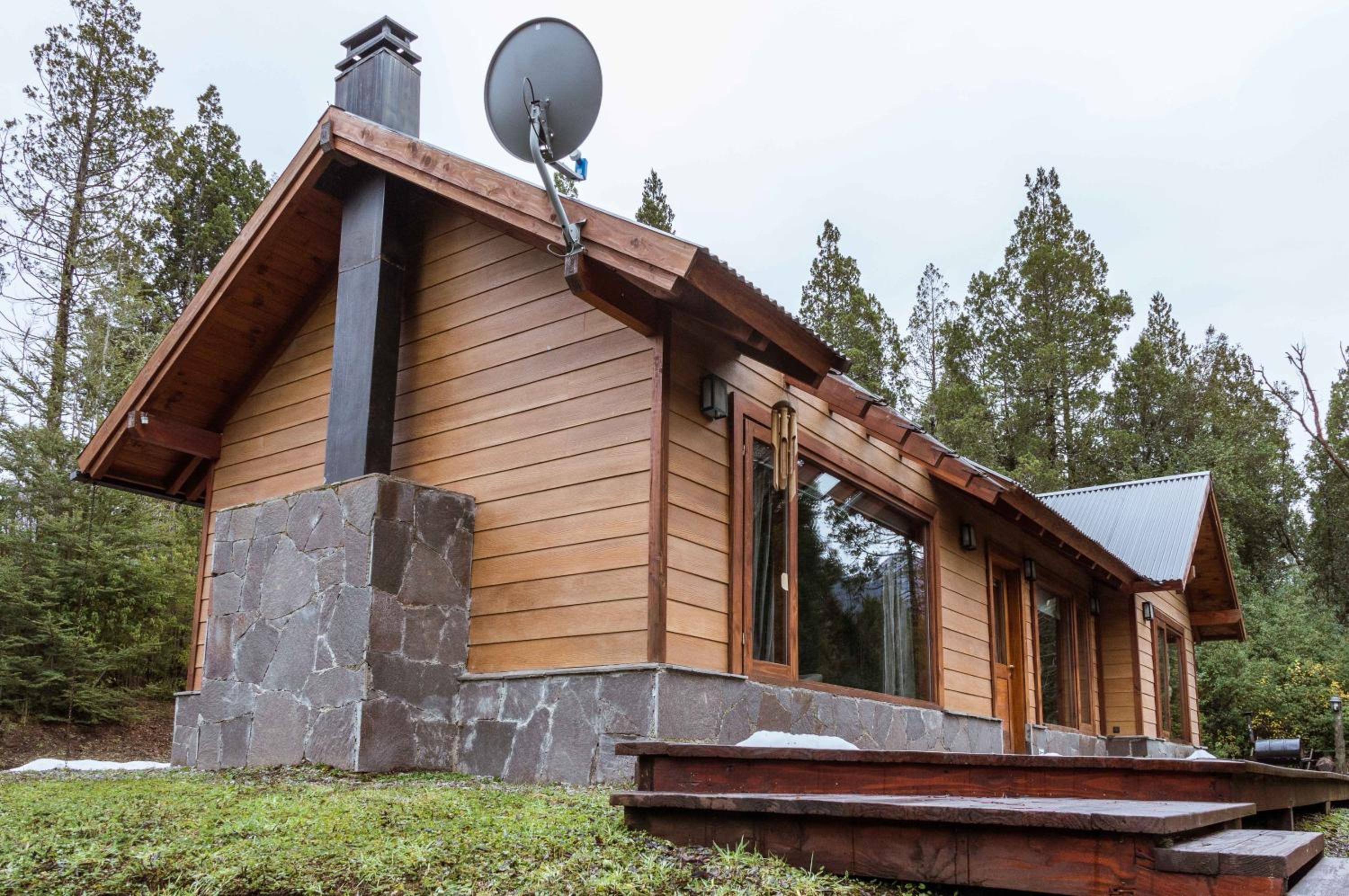 Hotel BOG Melania - casa en el bosque - Image 1