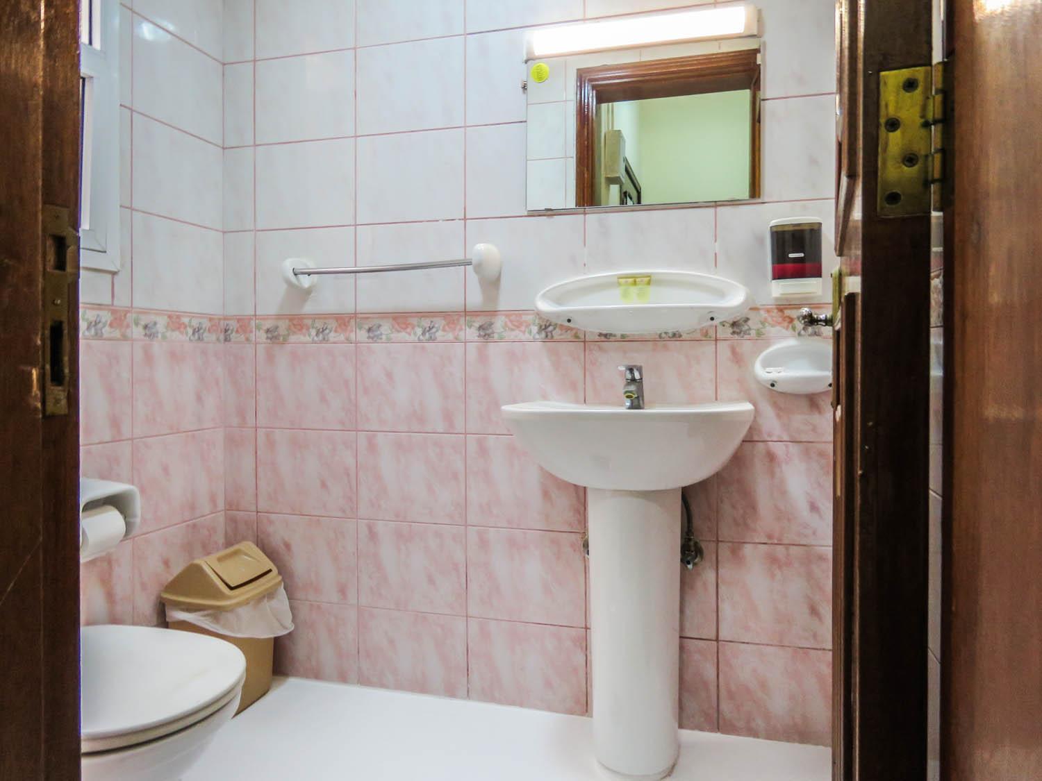 Al Ferdous Hotel Apartment, photo 13