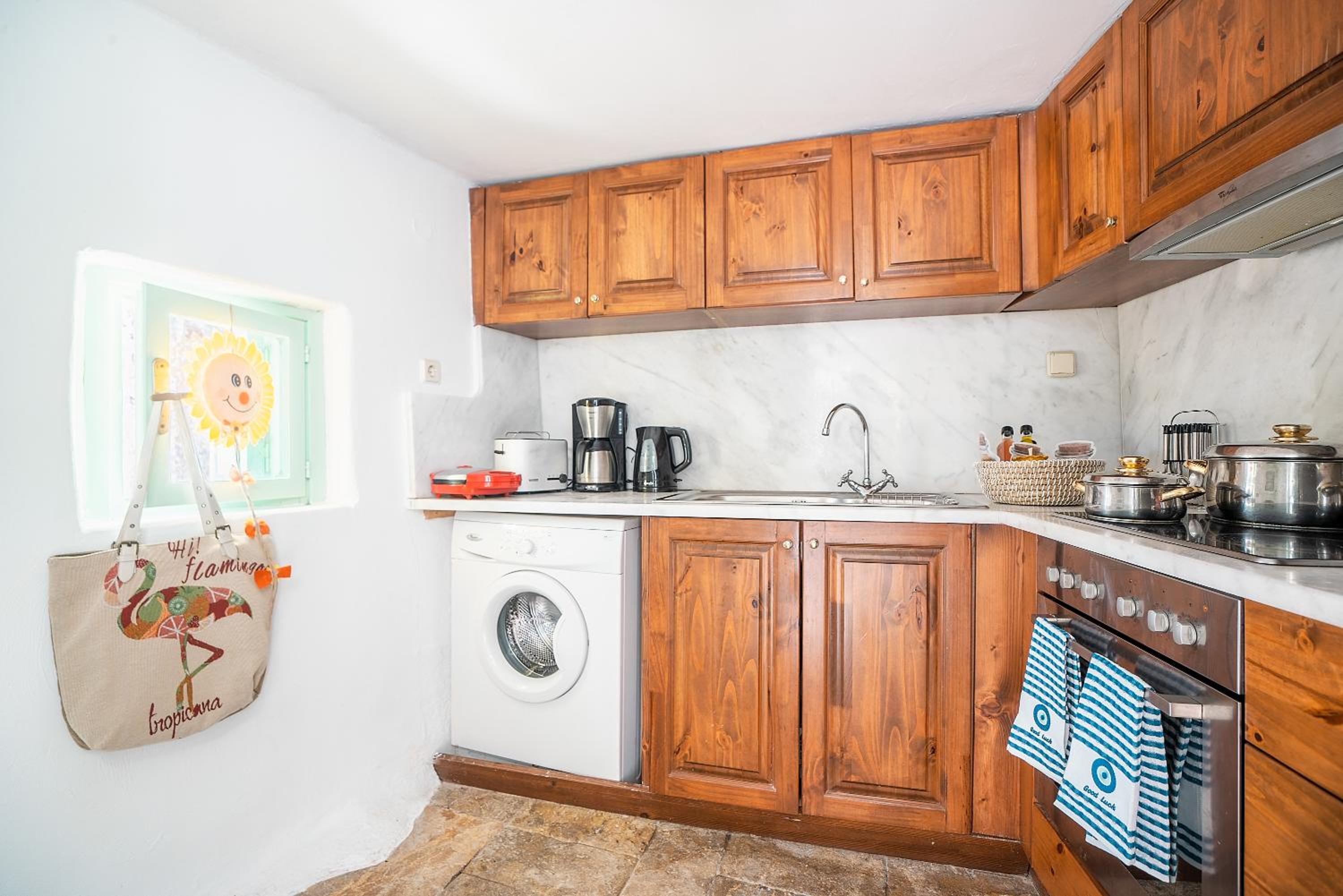 Fedra's Traditional House view 4