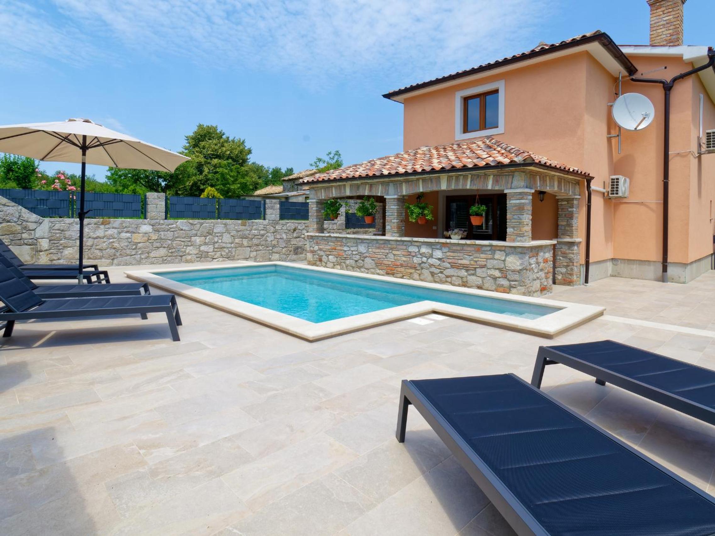Holiday Home Pahari by Rent Istria view 5