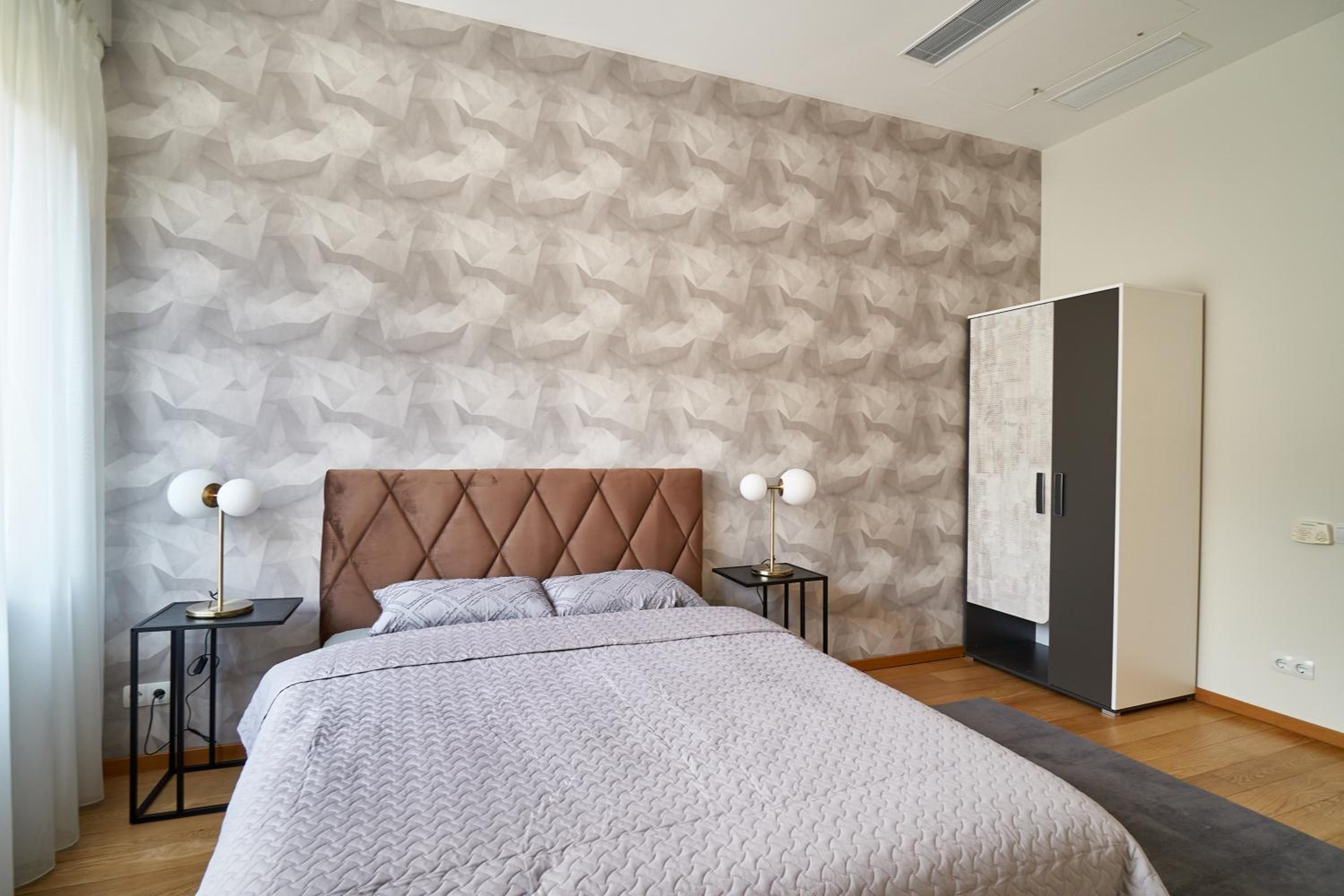 Alexander apartment
