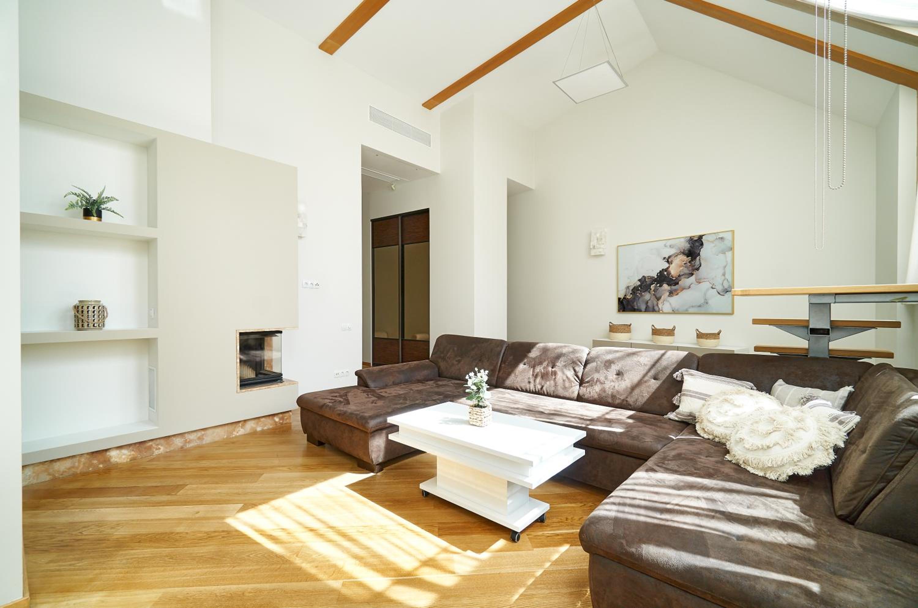 Alexander apartment