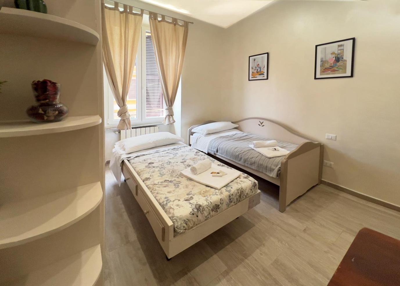 AD MAIORA SUITE
