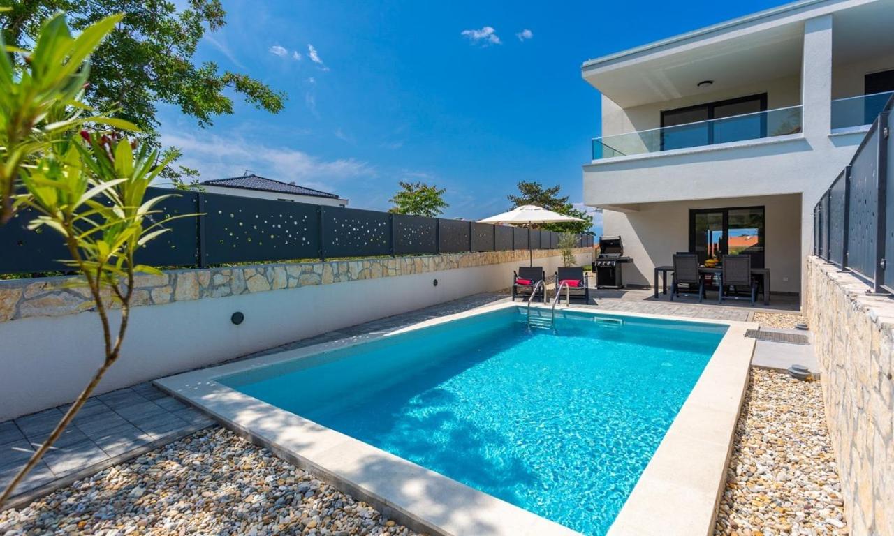 Villa Larus