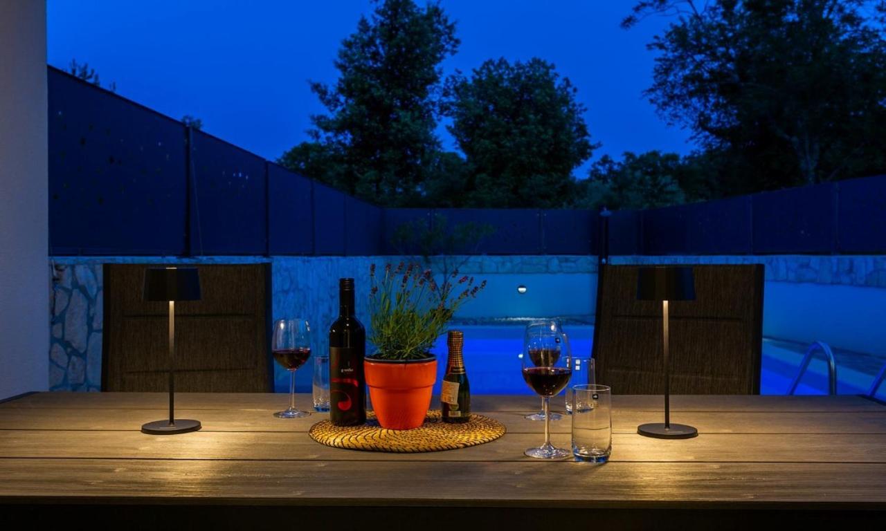 Villa Larus