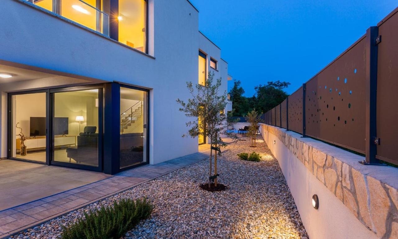 Villa Larus