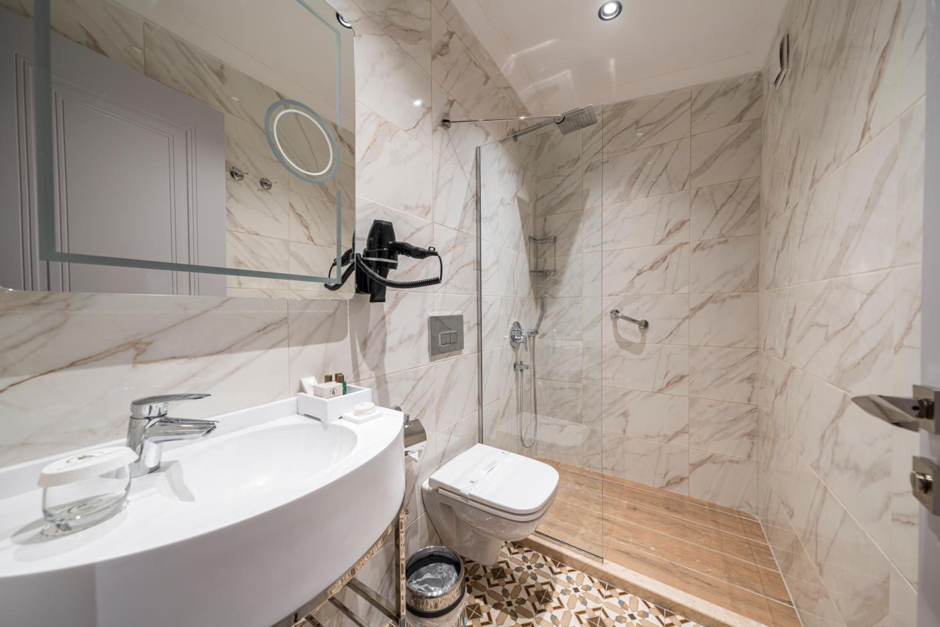 Pera Luna Premium Otel - Image 55