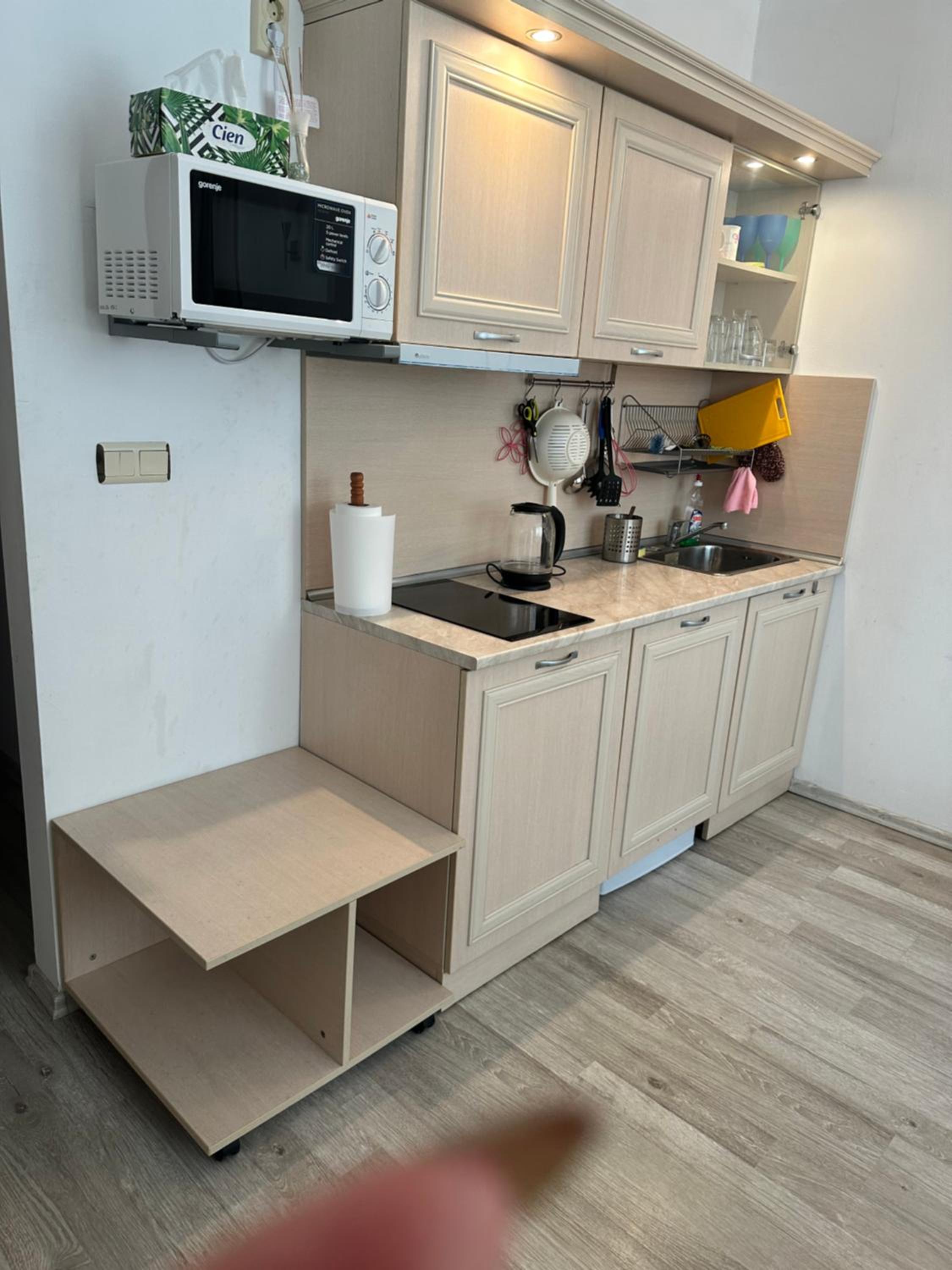 AVALON, Apartment C102