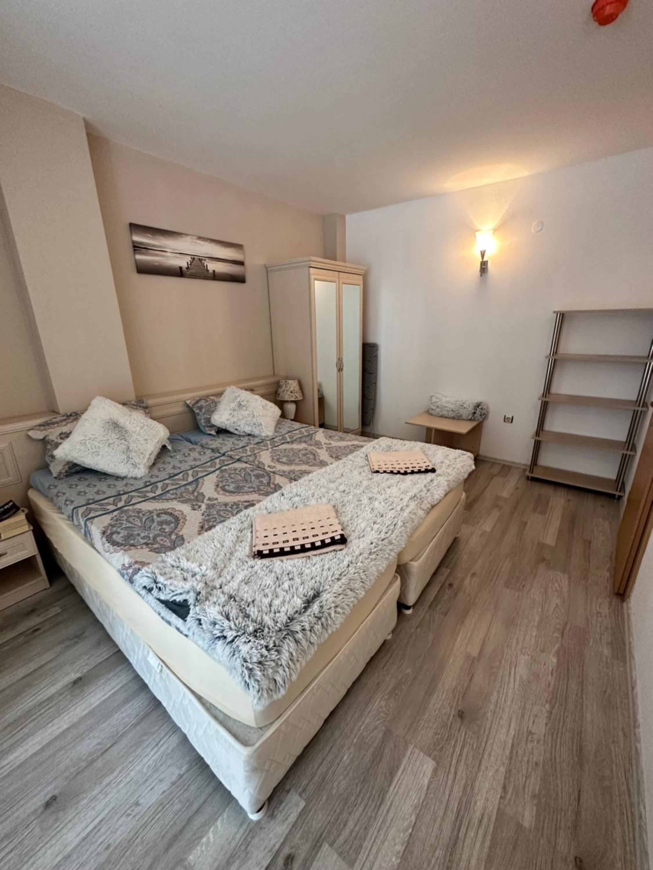 AVALON, Apartment C102