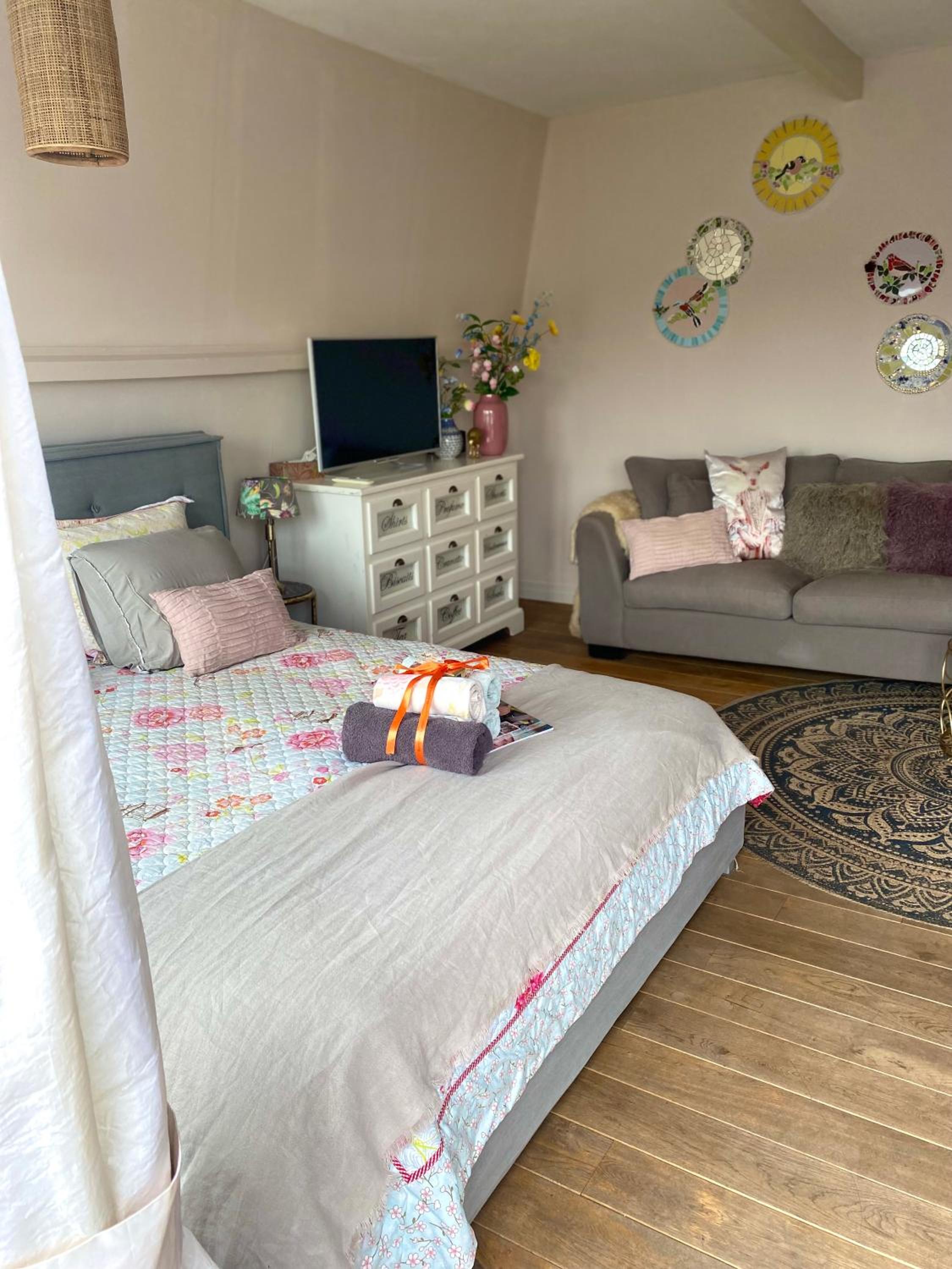 Bubbles & Bed, photo 38