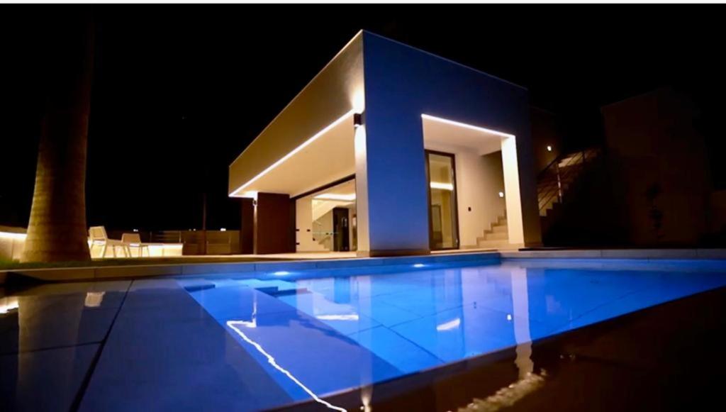 Sea Gardens Villa