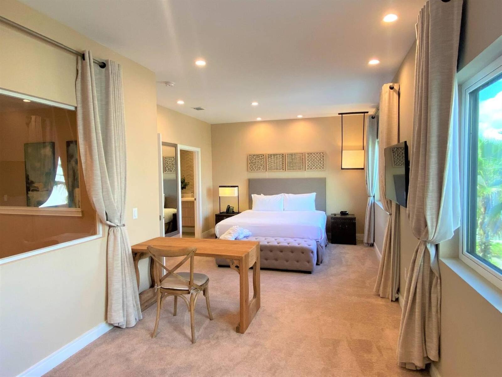 hotel room