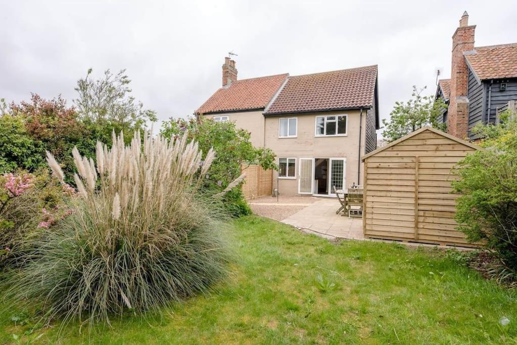 Harbour View, Walberswick view 3
