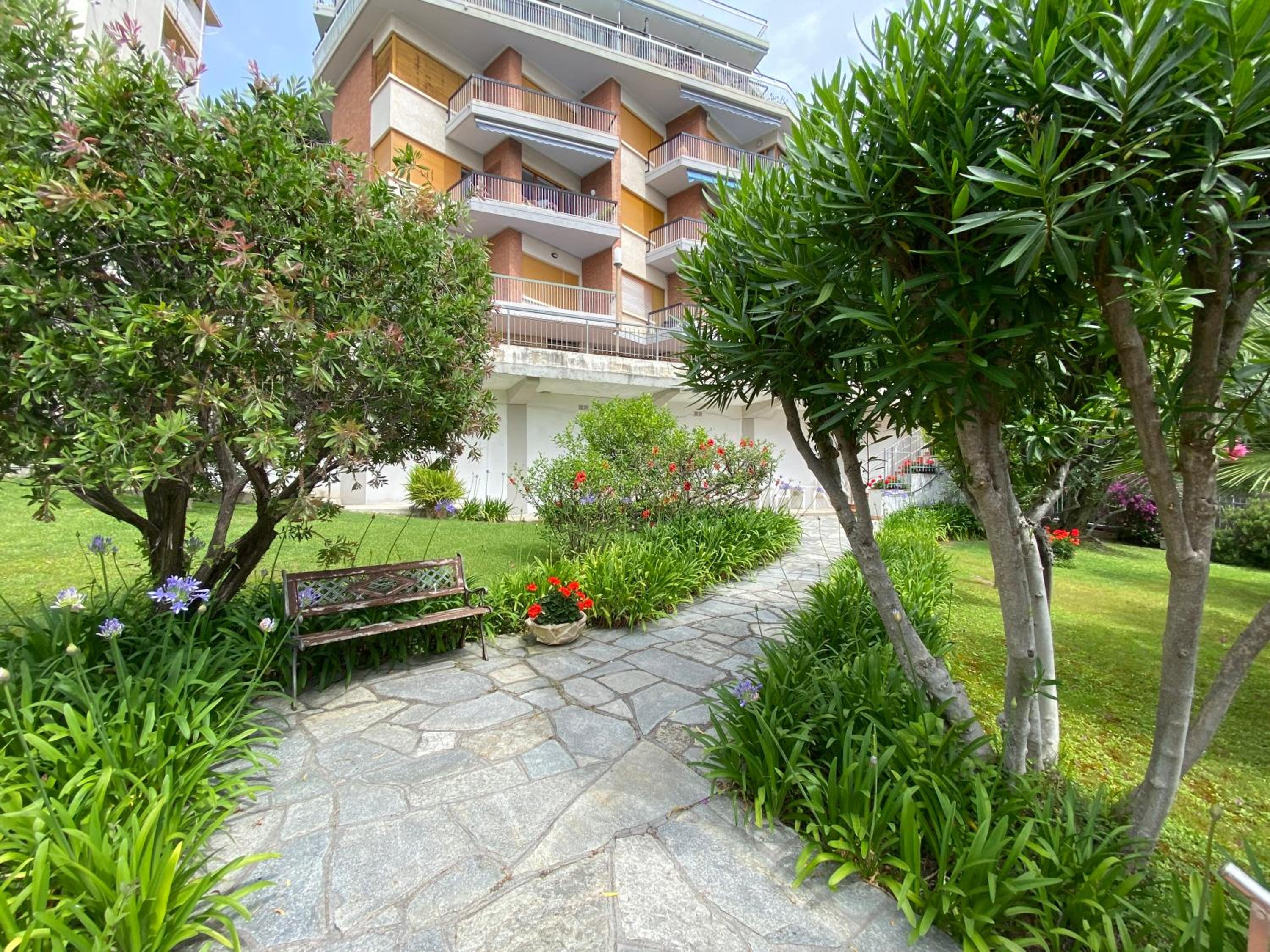 Bouganville Apartment