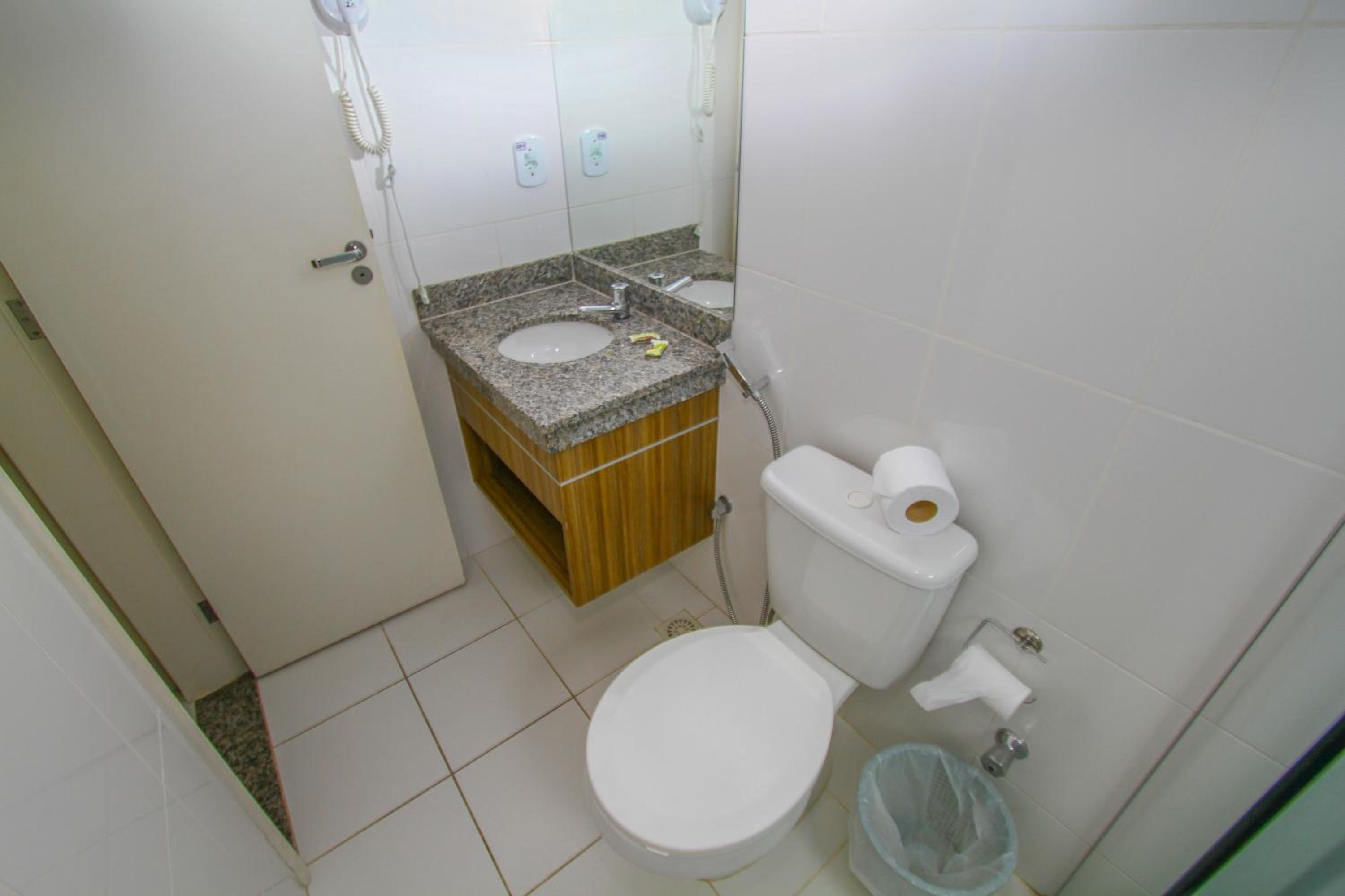 Apartamento 1 quarto lacqua di roma em Caldas Novas - Ñ fornecemos roupas de cama e banho
