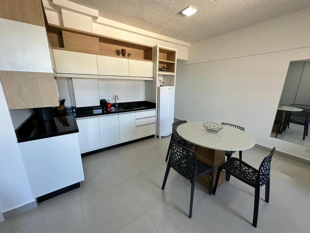 NOVOS apartamentos STUDIO do ladinho do Paraguai