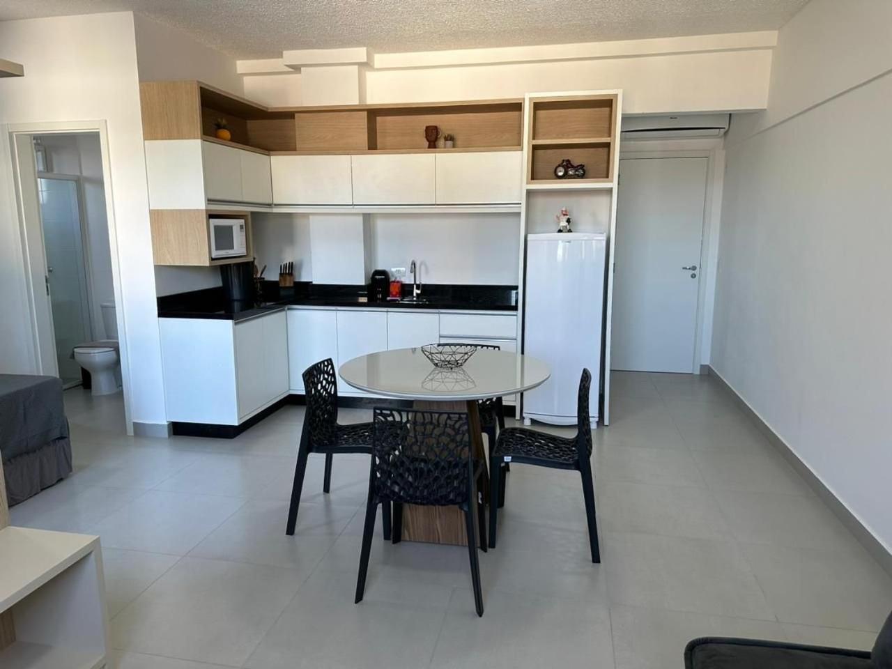 NOVOS apartamentos STUDIO do ladinho do Paraguai
