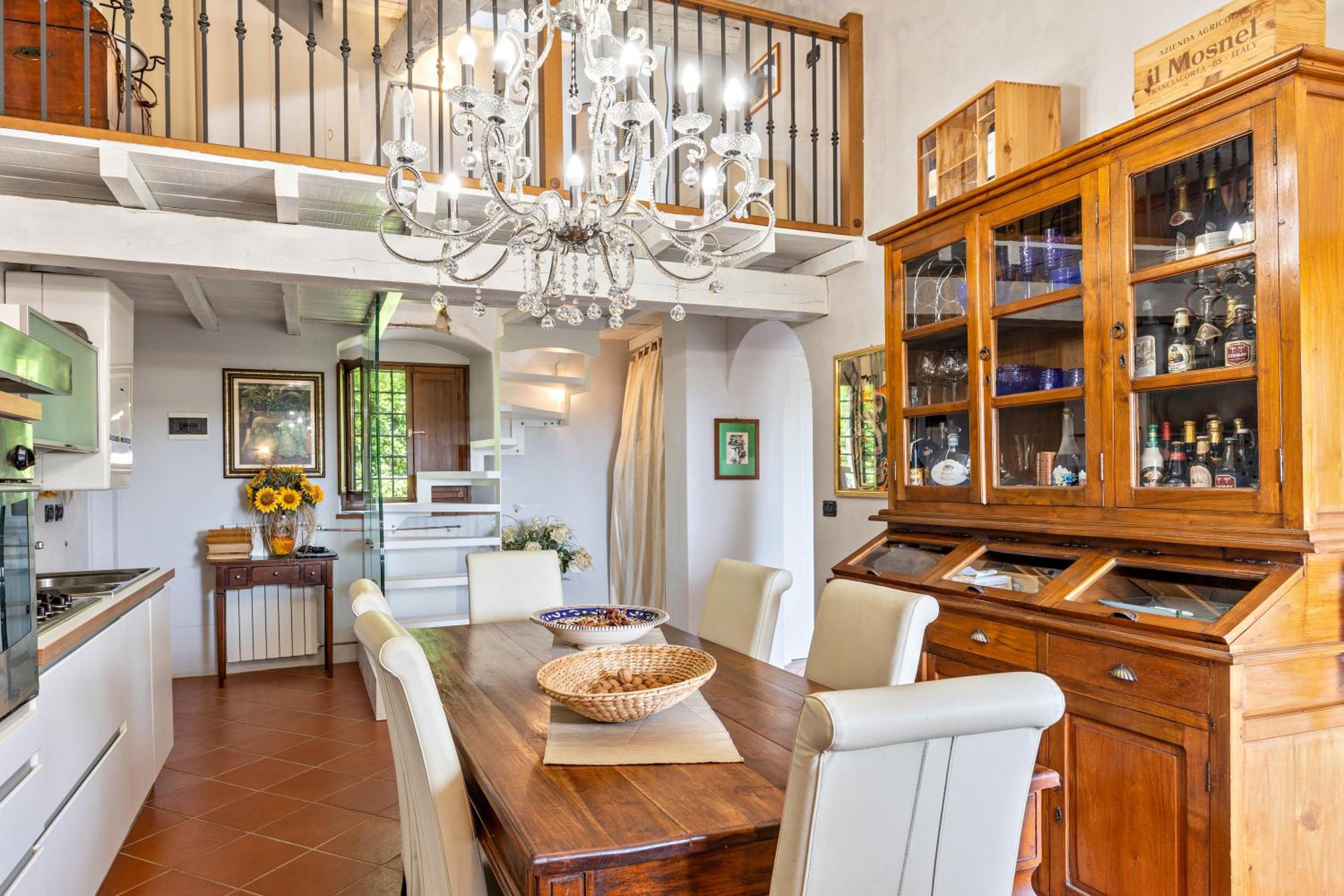 Lobram Castle Apartment near Lazise view 2