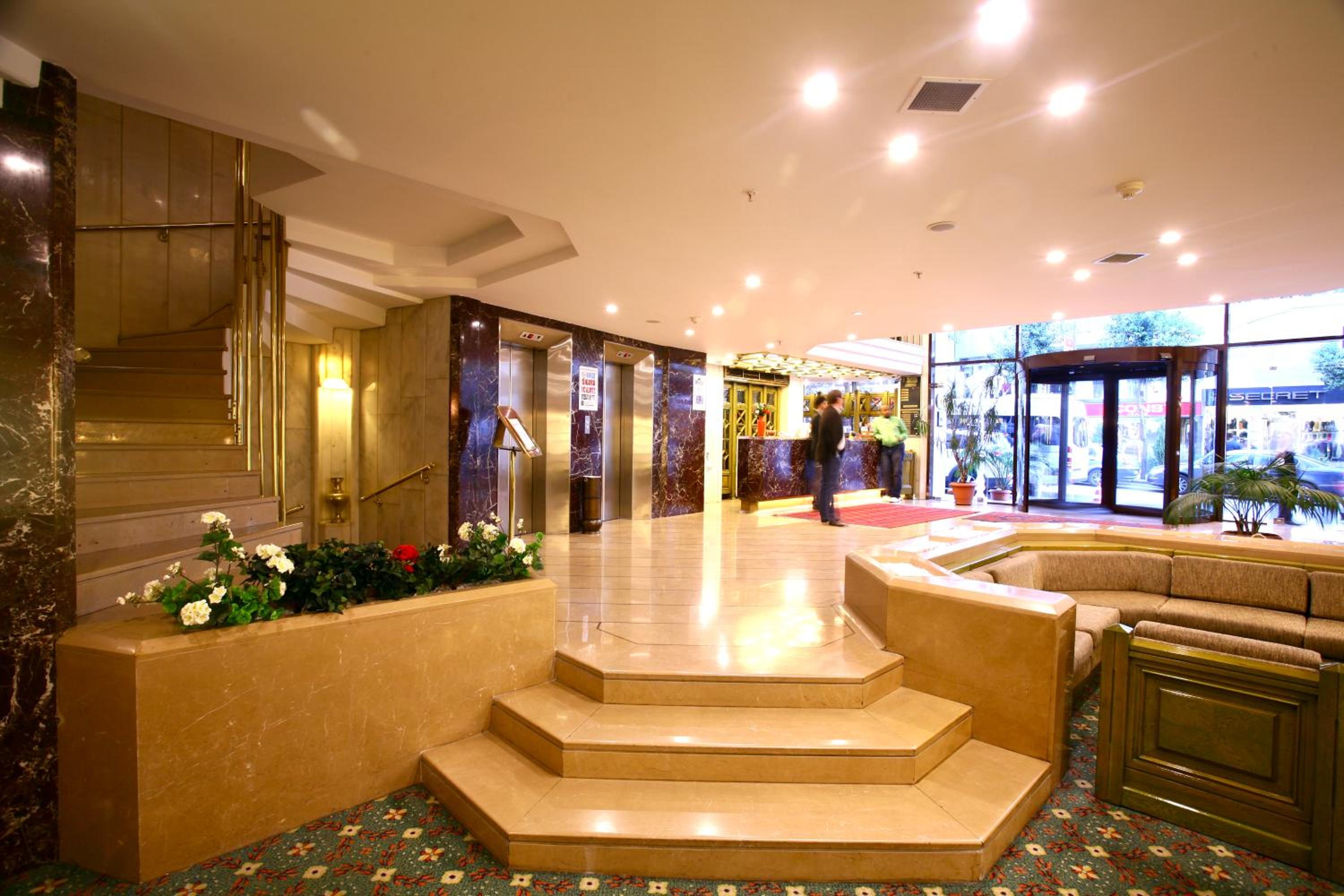 Istanbul Royal Hotel - Image 167