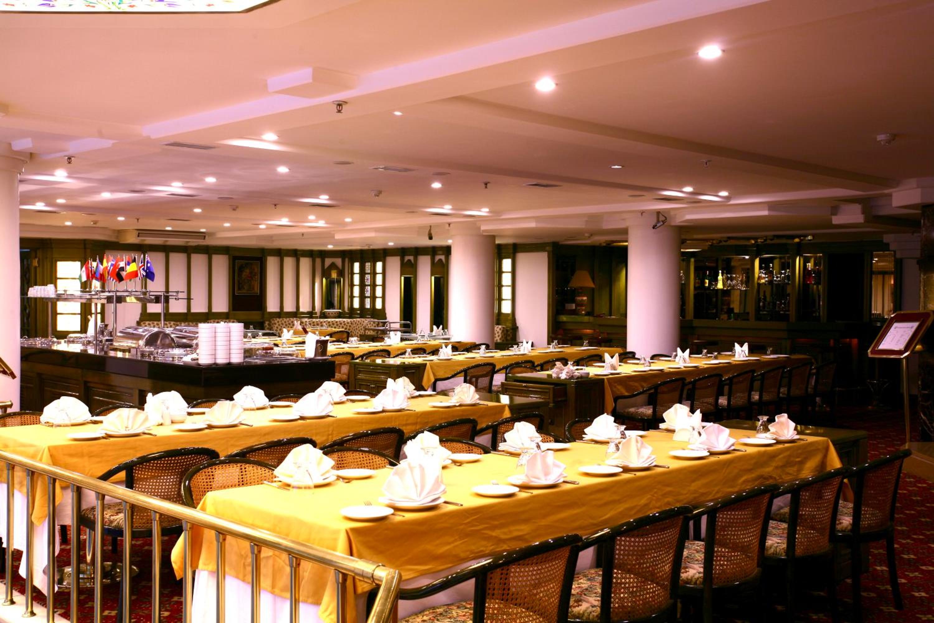 Istanbul Royal Hotel - Image 184