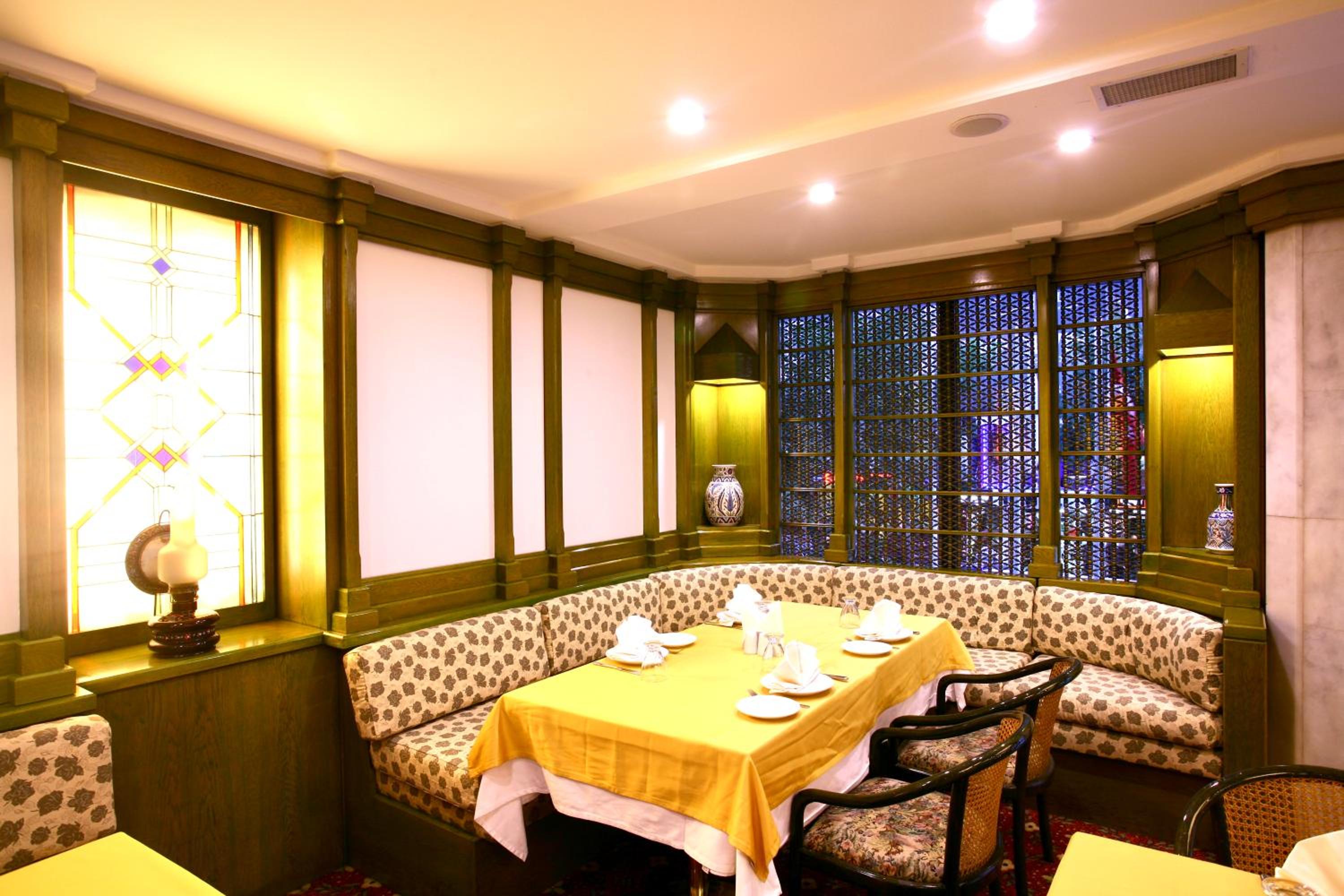 Istanbul Royal Hotel - Image 273