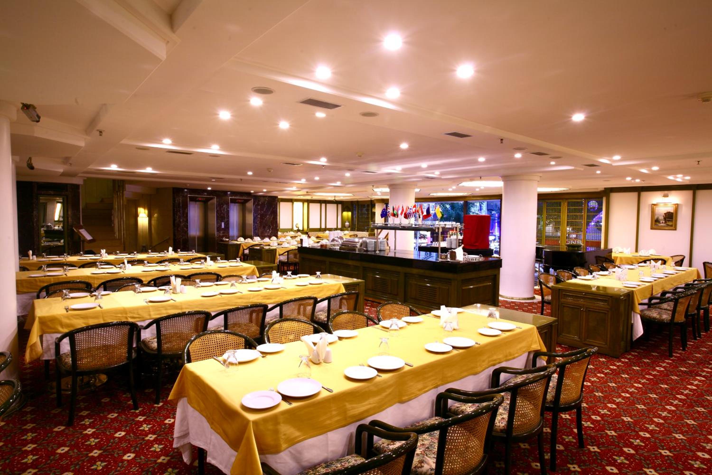 Istanbul Royal Hotel - Image 192