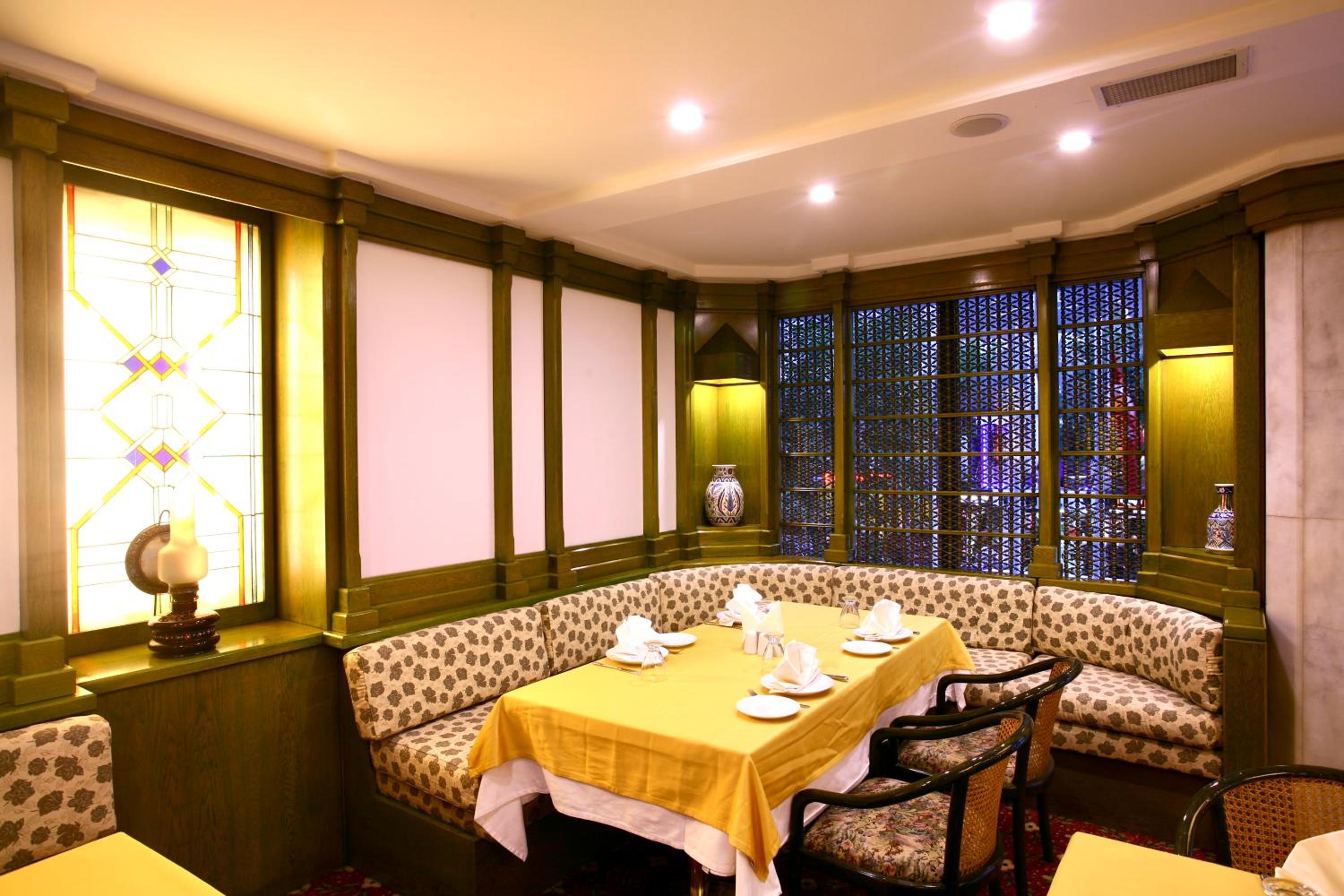 Istanbul Royal Hotel - Image 83