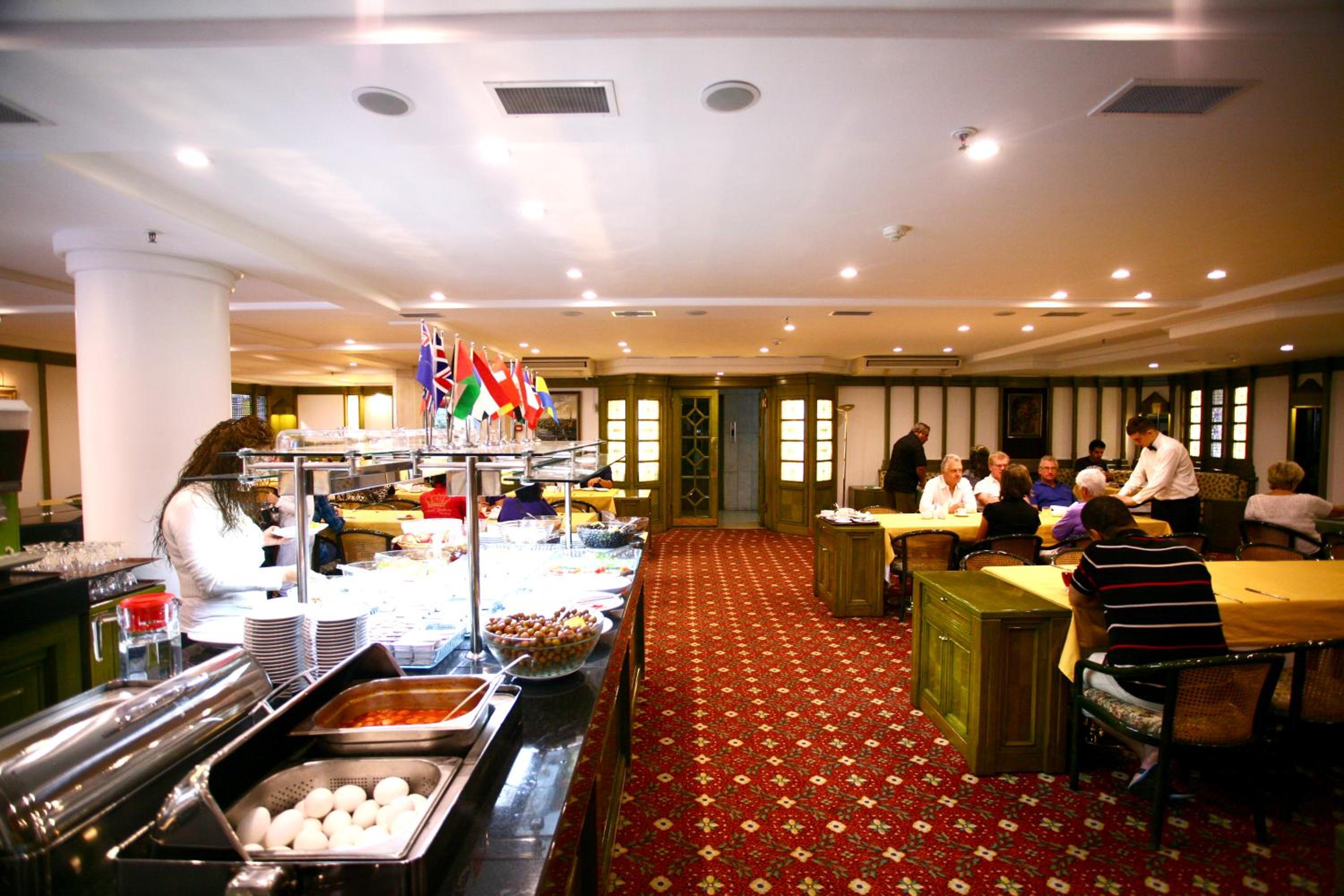 Istanbul Royal Hotel - Image 203