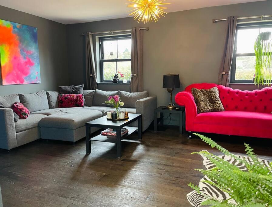 Unique house with Hot Tub in rural New Forest