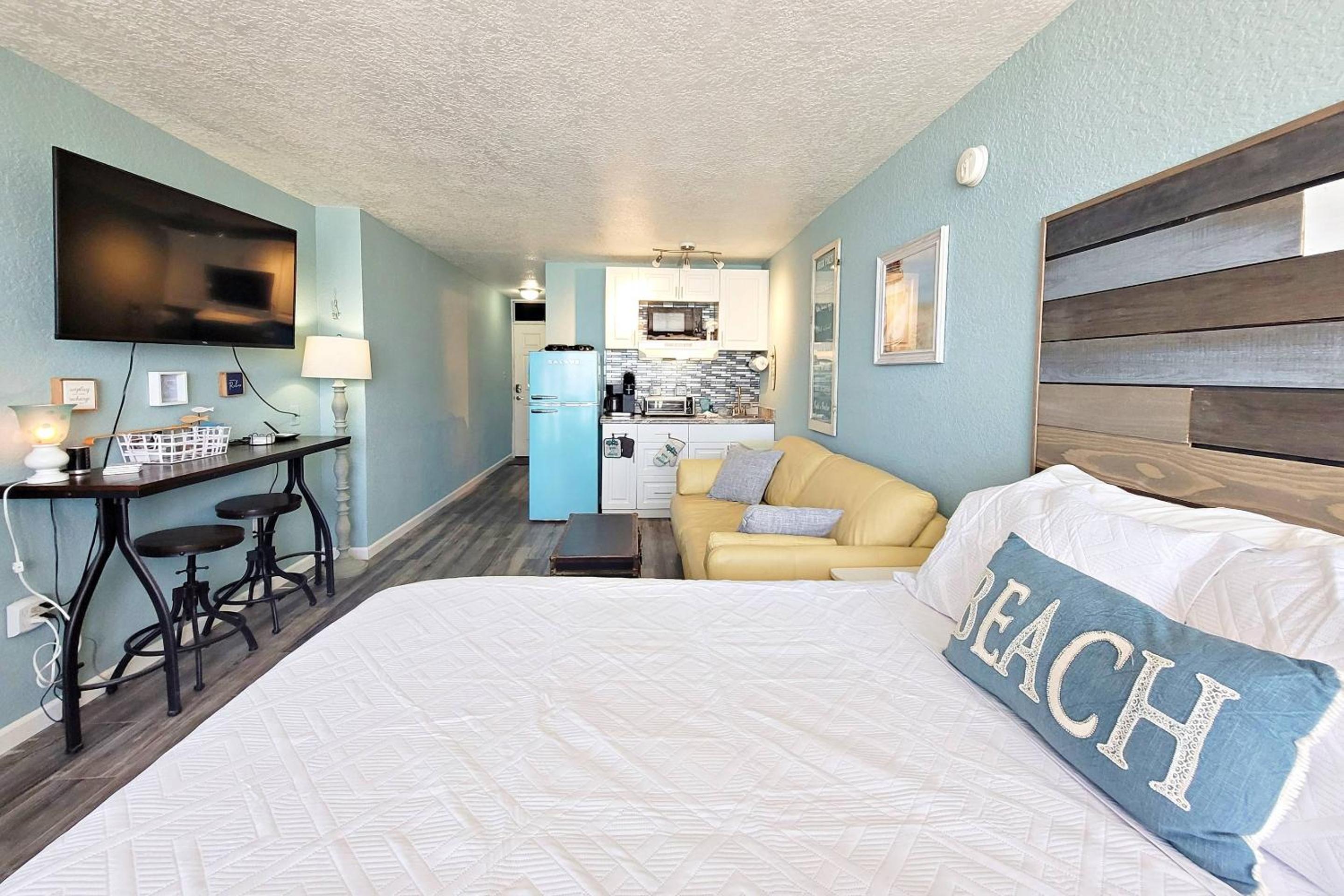 Pirates Cove Condo Unit 406