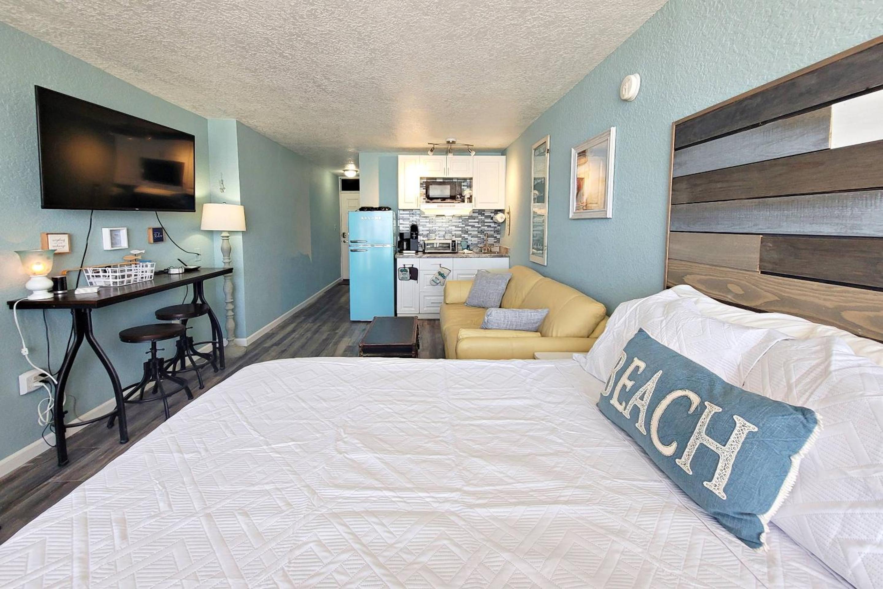 Pirates Cove Condo Unit 406