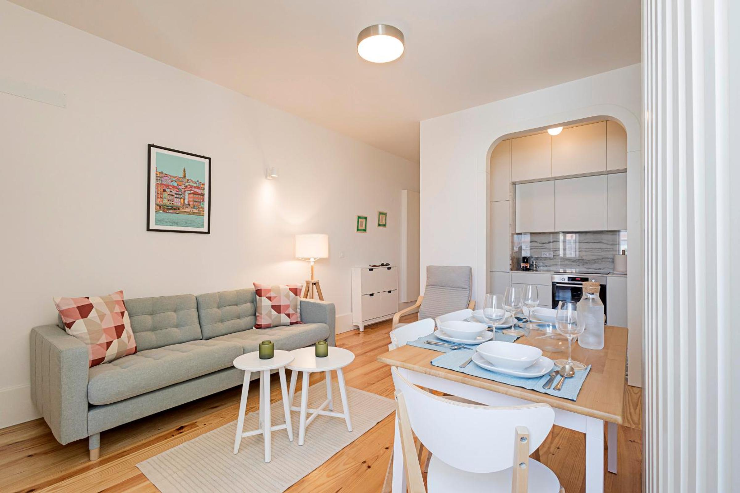 Cozy and Homely Getaway by LovelyStay view 4