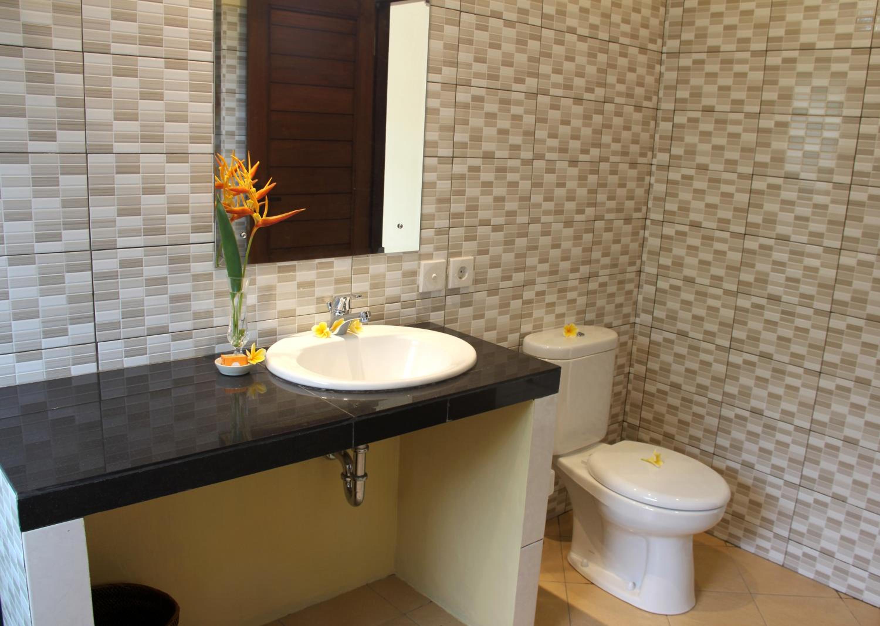 Nyoman Sandi Guest House