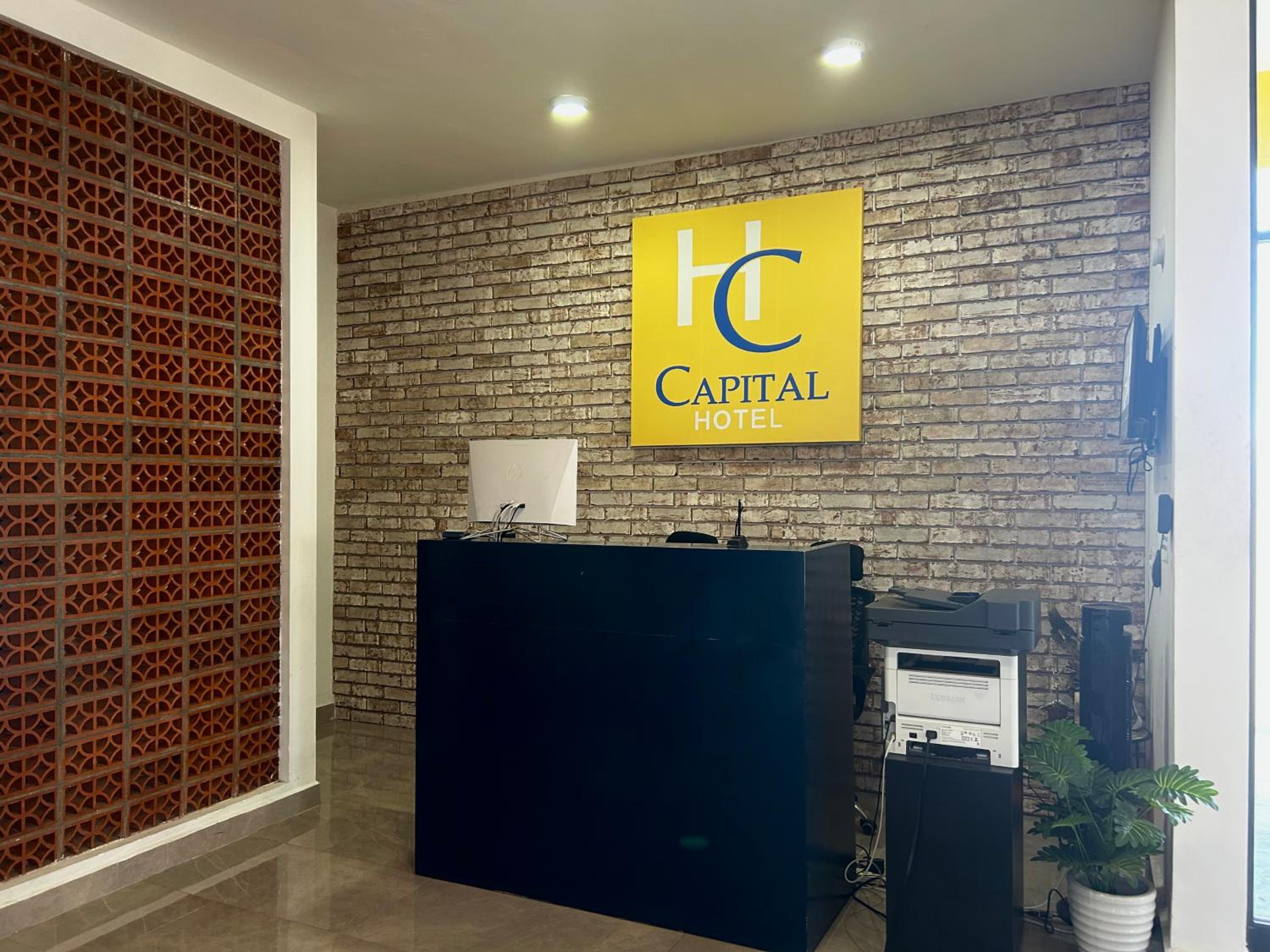 Saltillo Vacations - Capital Hotel Saltillo - Property Image 8