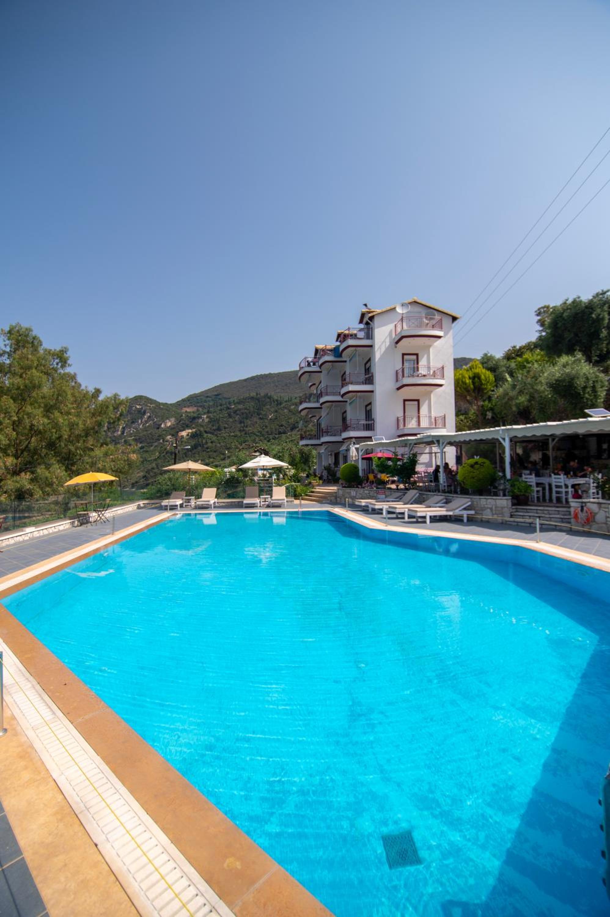 hotelsunnybeachgr photo 4