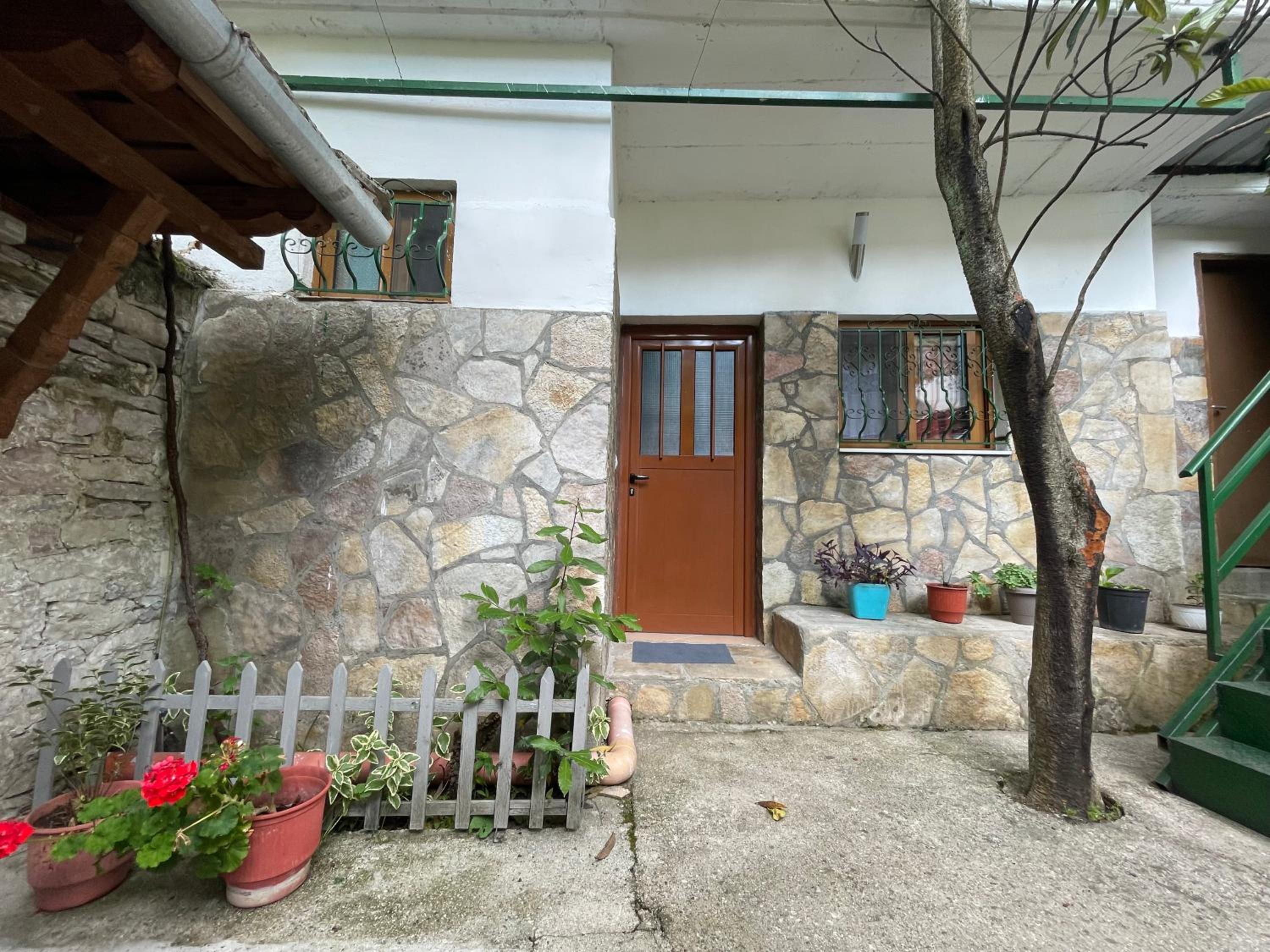 Guest House Bakuli